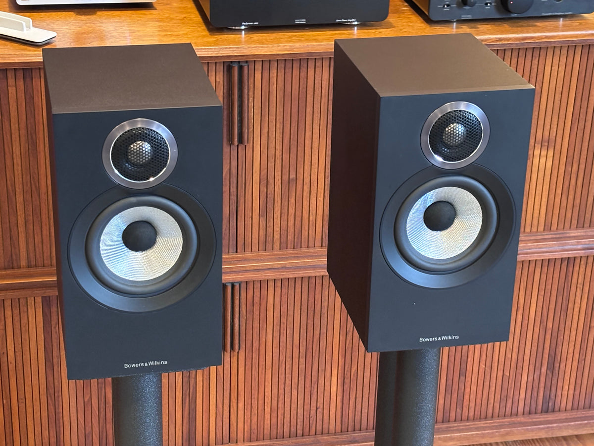 Bowers & Wilkins 607 S3 Mini Wonders – Holt Hill Audio
