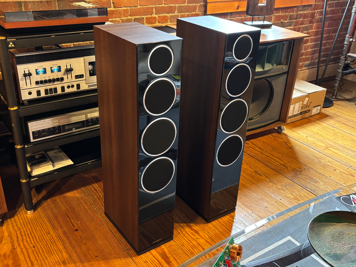 Wharfedale Diamond 240 Tower Speakers - Old Money Fabulous! – Holt