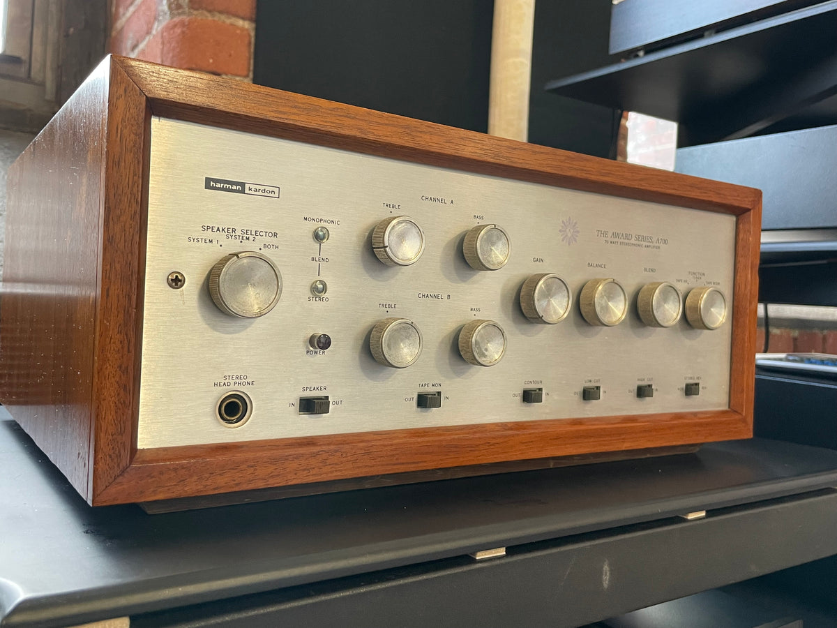 Harman Kardon, The Award Series, A700 Integrated Amplifier