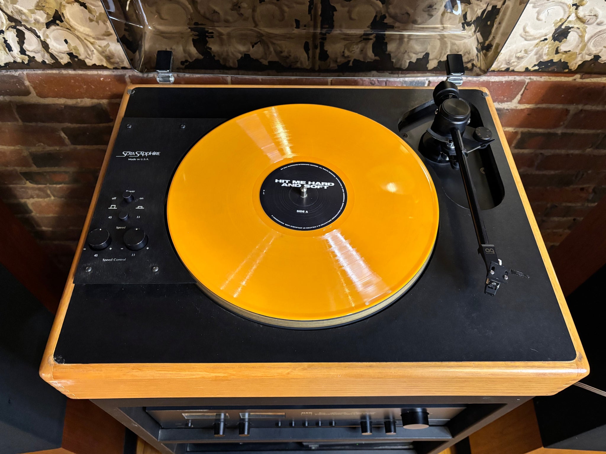 SOTA Sapphire Classic Superstar TT w/ AudioQuest PT-6 Arm