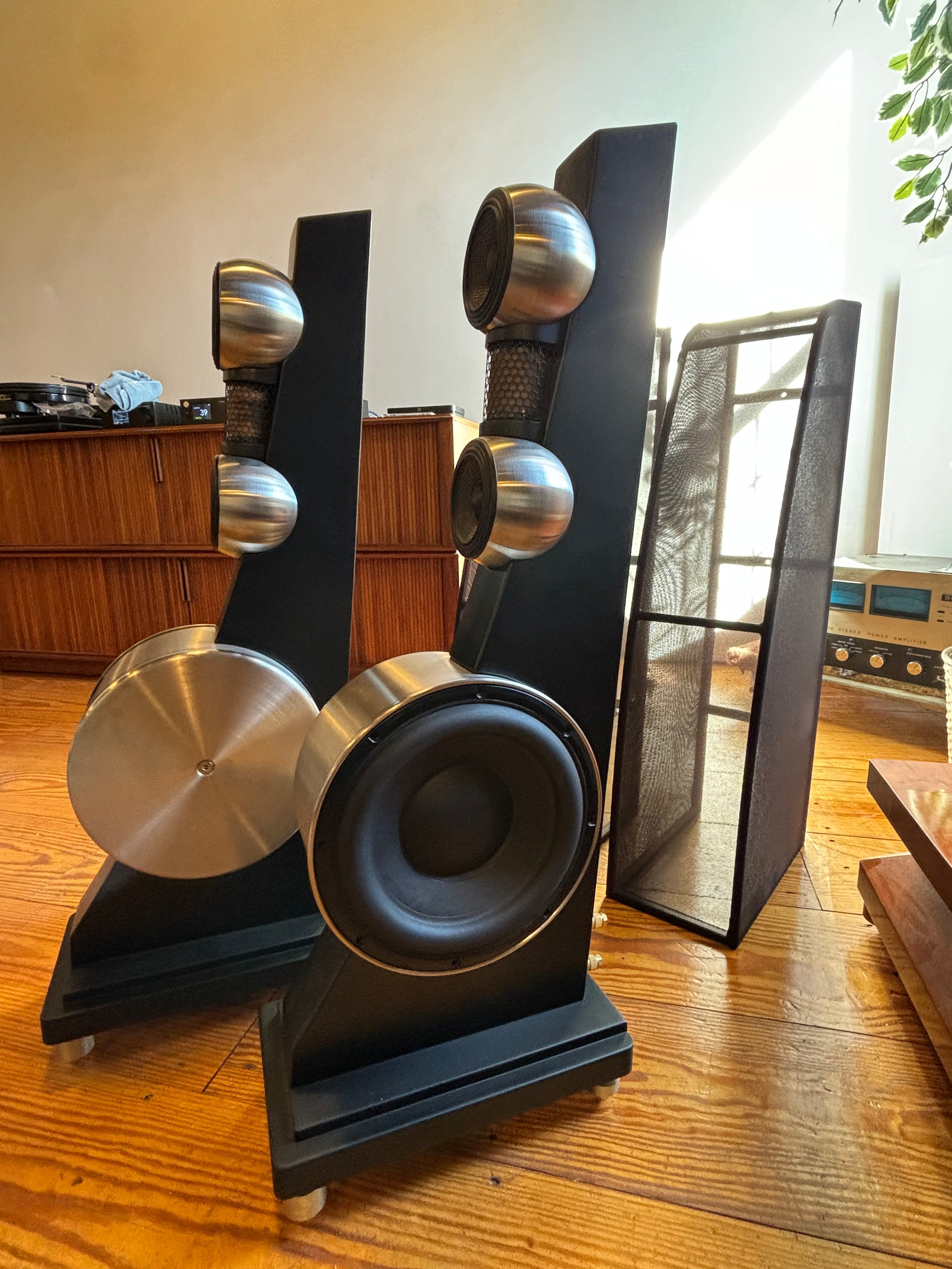 Gallo Nucleus, Reference 3.1 Spectacularly Designed Full Range