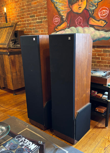 AcousticResearchAR901_grande.