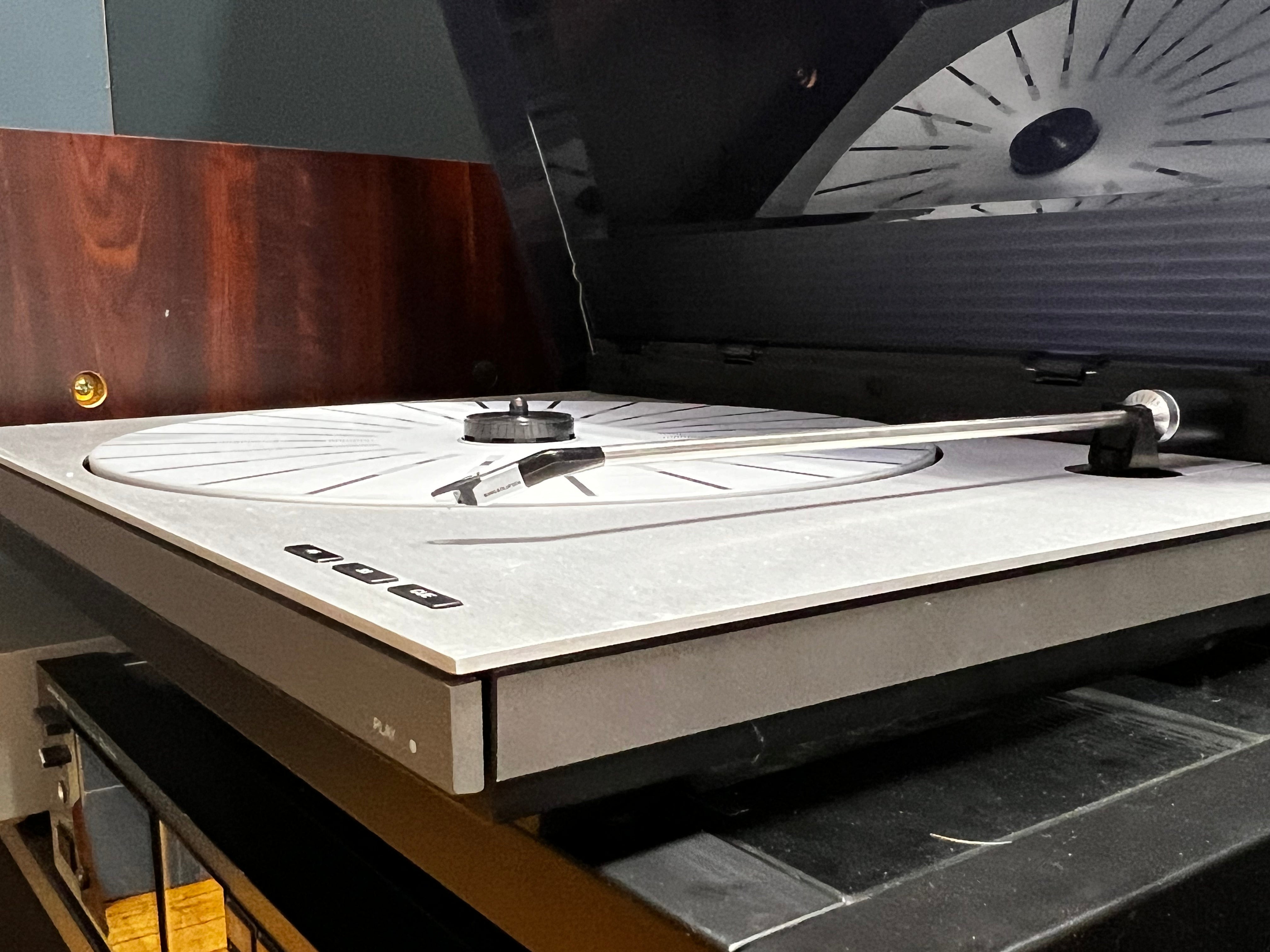 Bo Rx2 Turntable B&O RX2 Automatic Turntable, MMC5 Cart, Smooth as Silk - SOLD – Holt ...