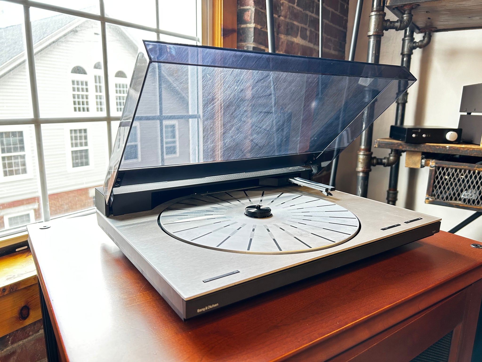 B&O TX2 Linear Tracking Vintage Turntable, Just Wow! - SOLD – Holt
