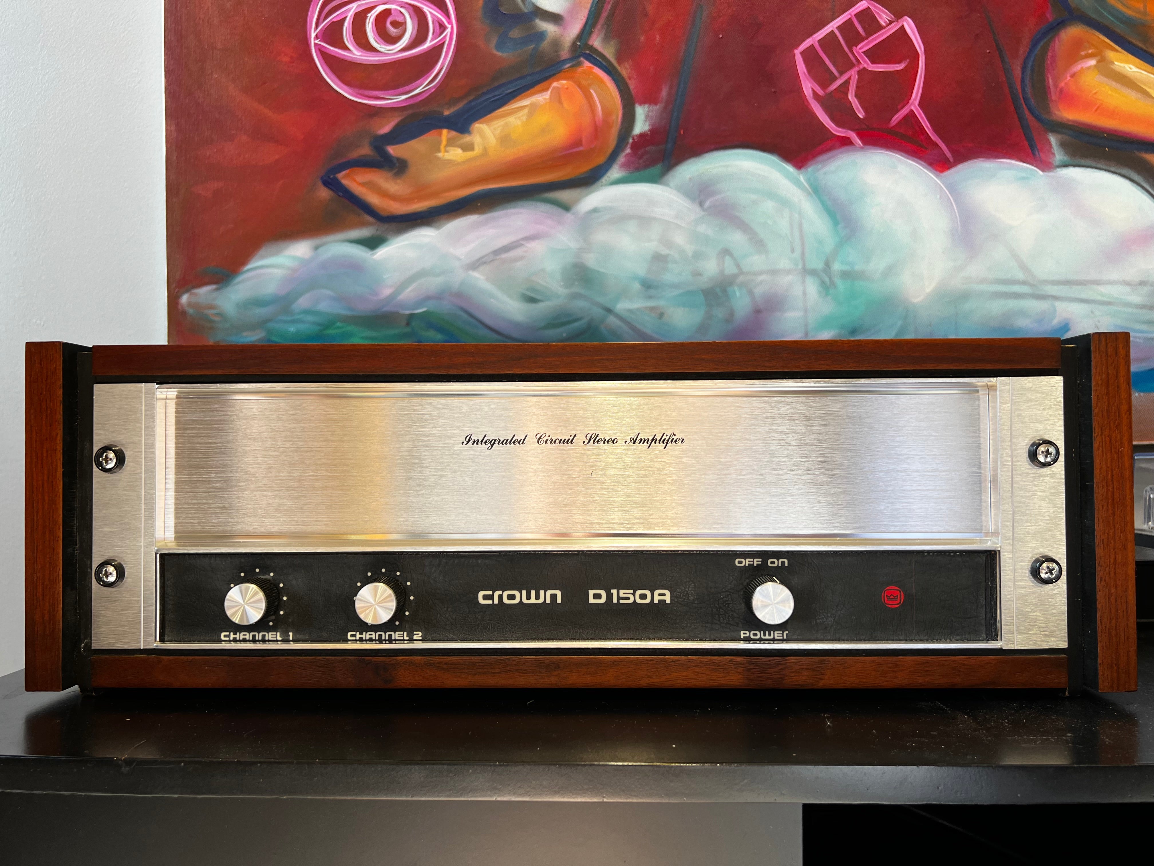 Crown D150A Power Amp, Discotheque-Ready!