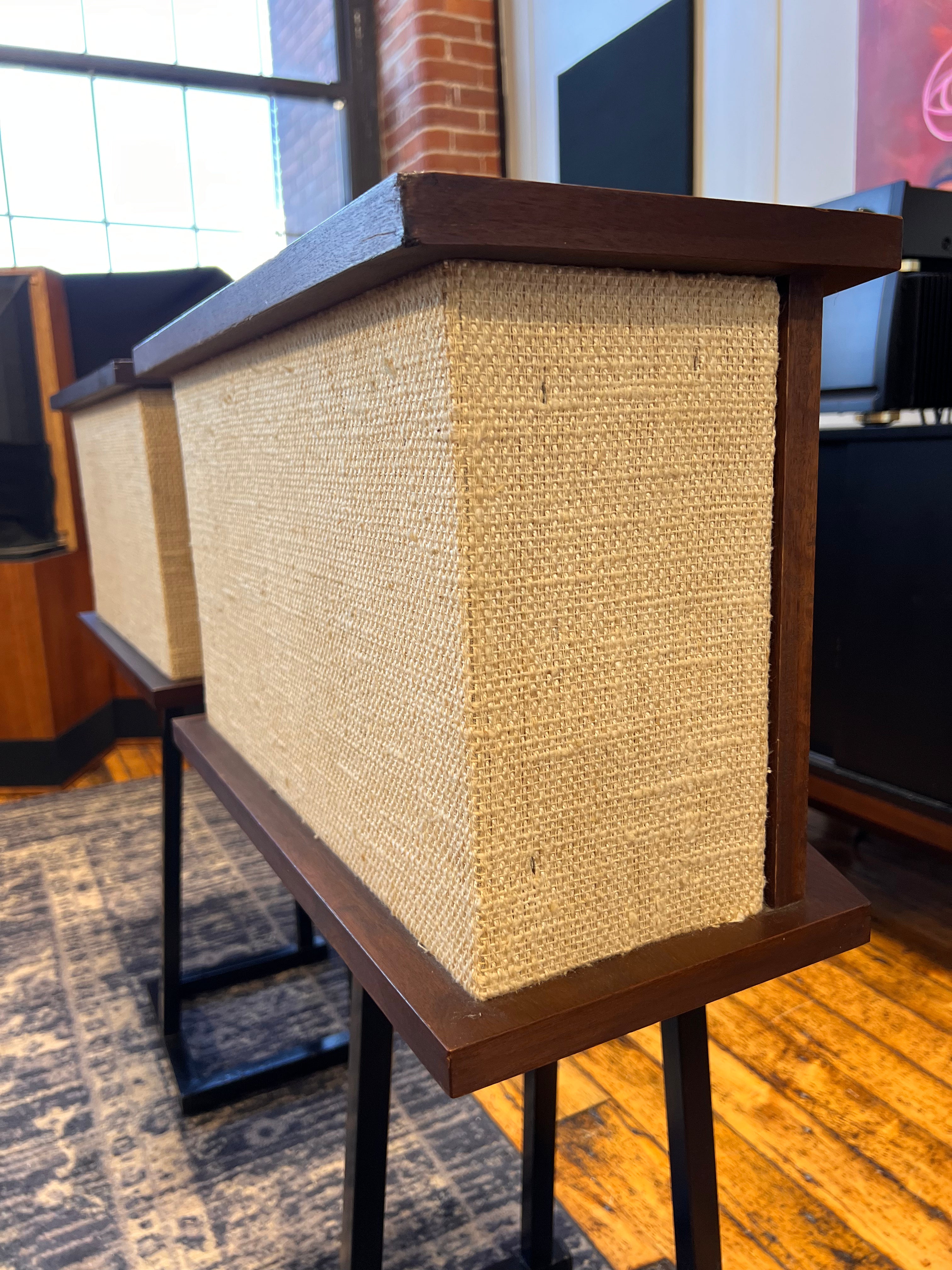 Bose 901 Series I, Iconic Midcentury Speakers