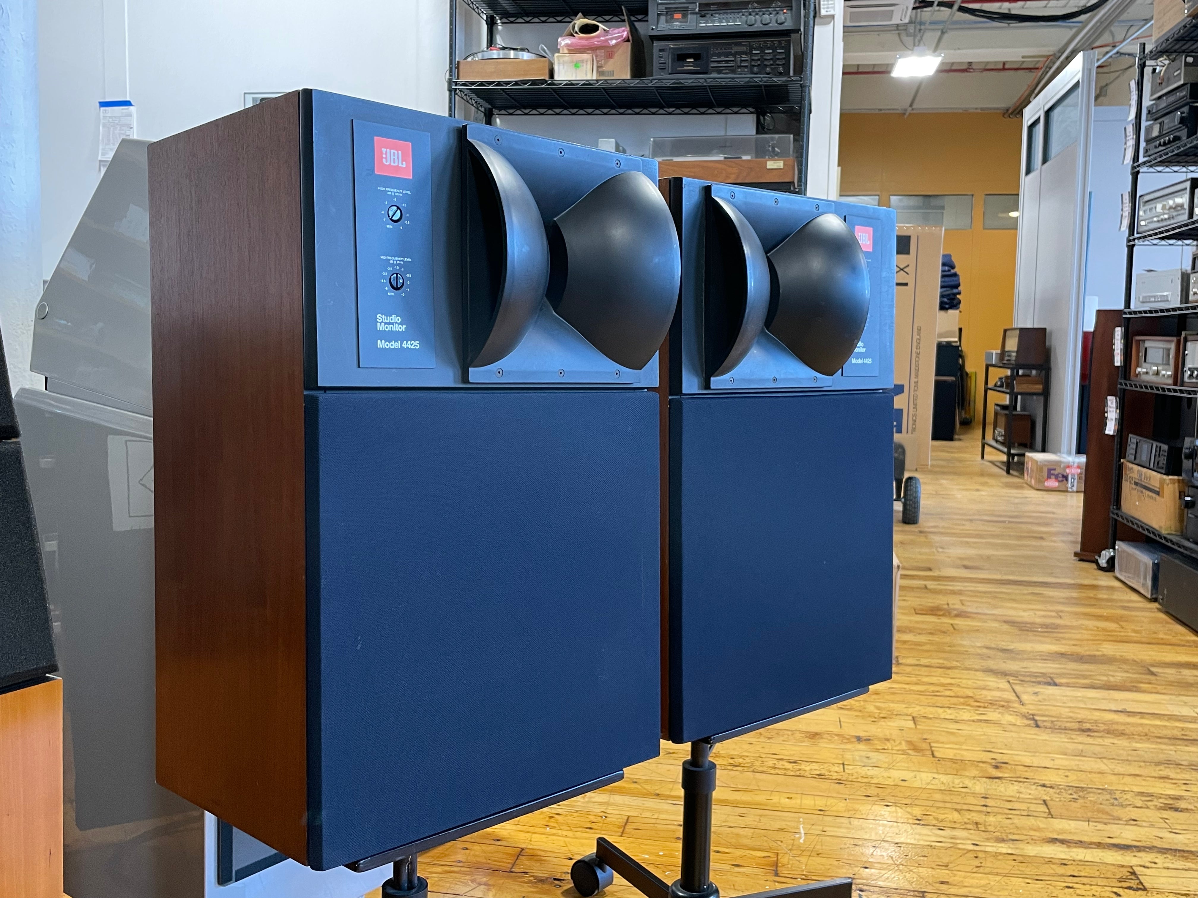 JBL 4425 Monitors - Exceptional! - SOLD – Holt Hill Audio JBL 4425 Monitors - Exceptional! - SOLD – Holt Hill Audio