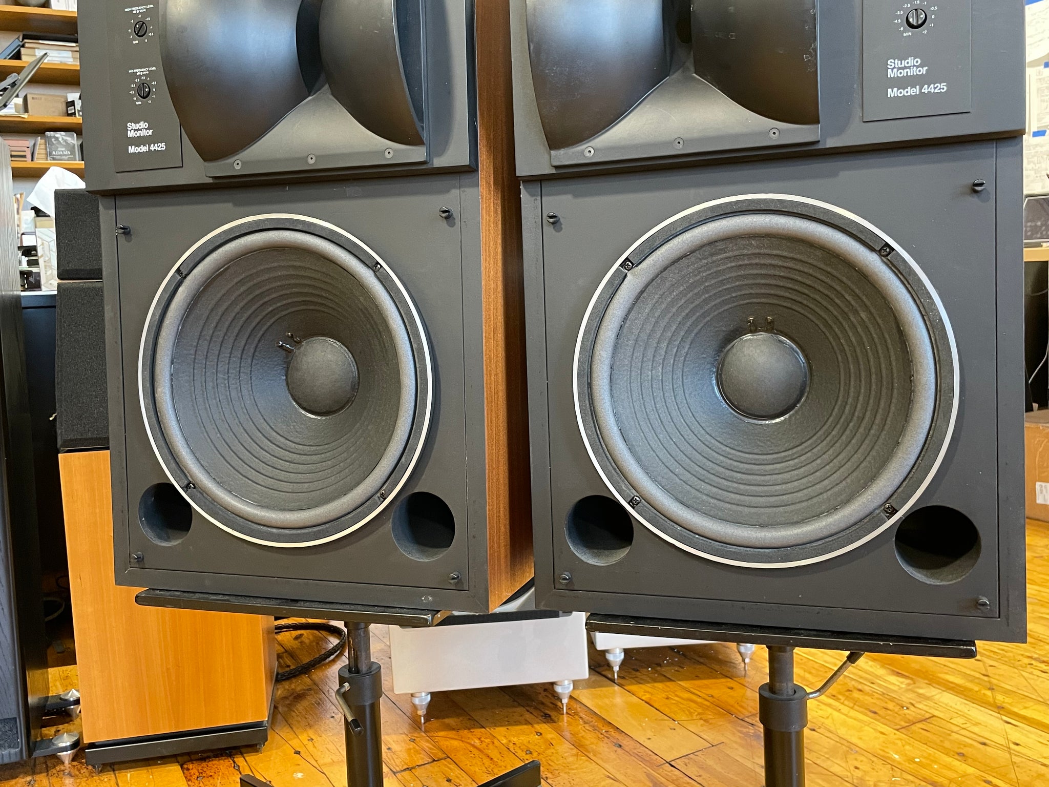 JBL 4425 Monitors - Exceptional! - SOLD – Holt Hill Audio JBL 4425 Monitors - Exceptional! - SOLD – Holt Hill Audio