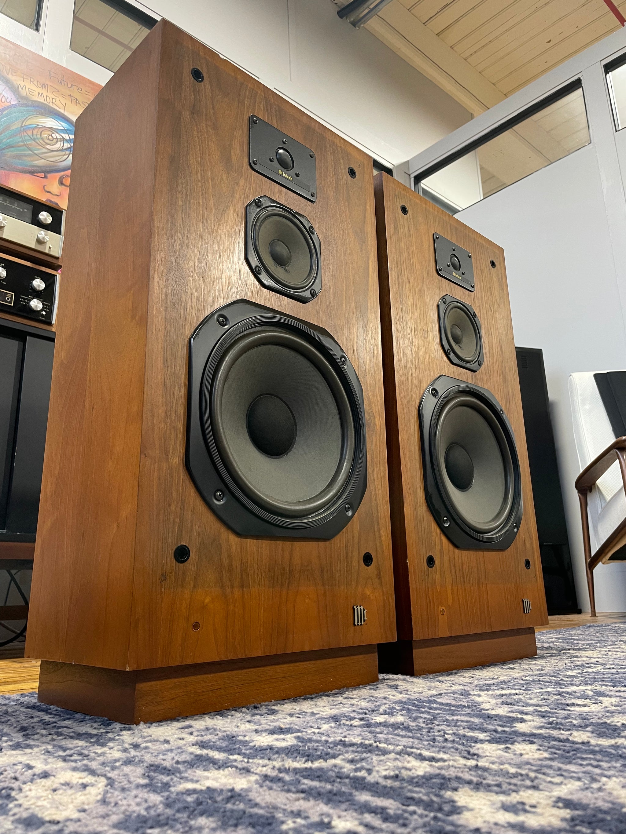 McIntosh XD715 Unmistakably Mac! – Holt Hill Audio