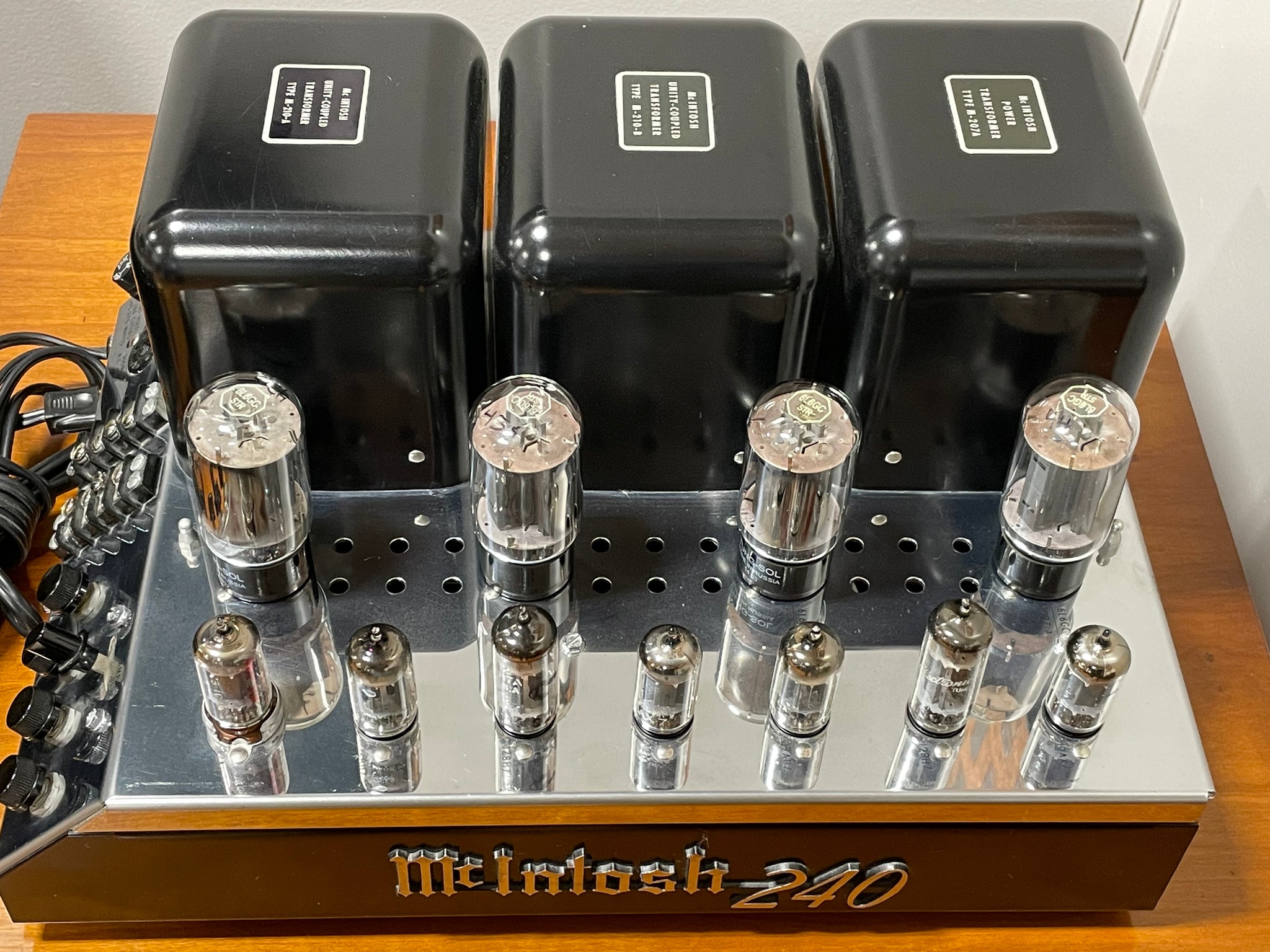 McIntosh MC240 - Finest in North America – Holt Hill Audio