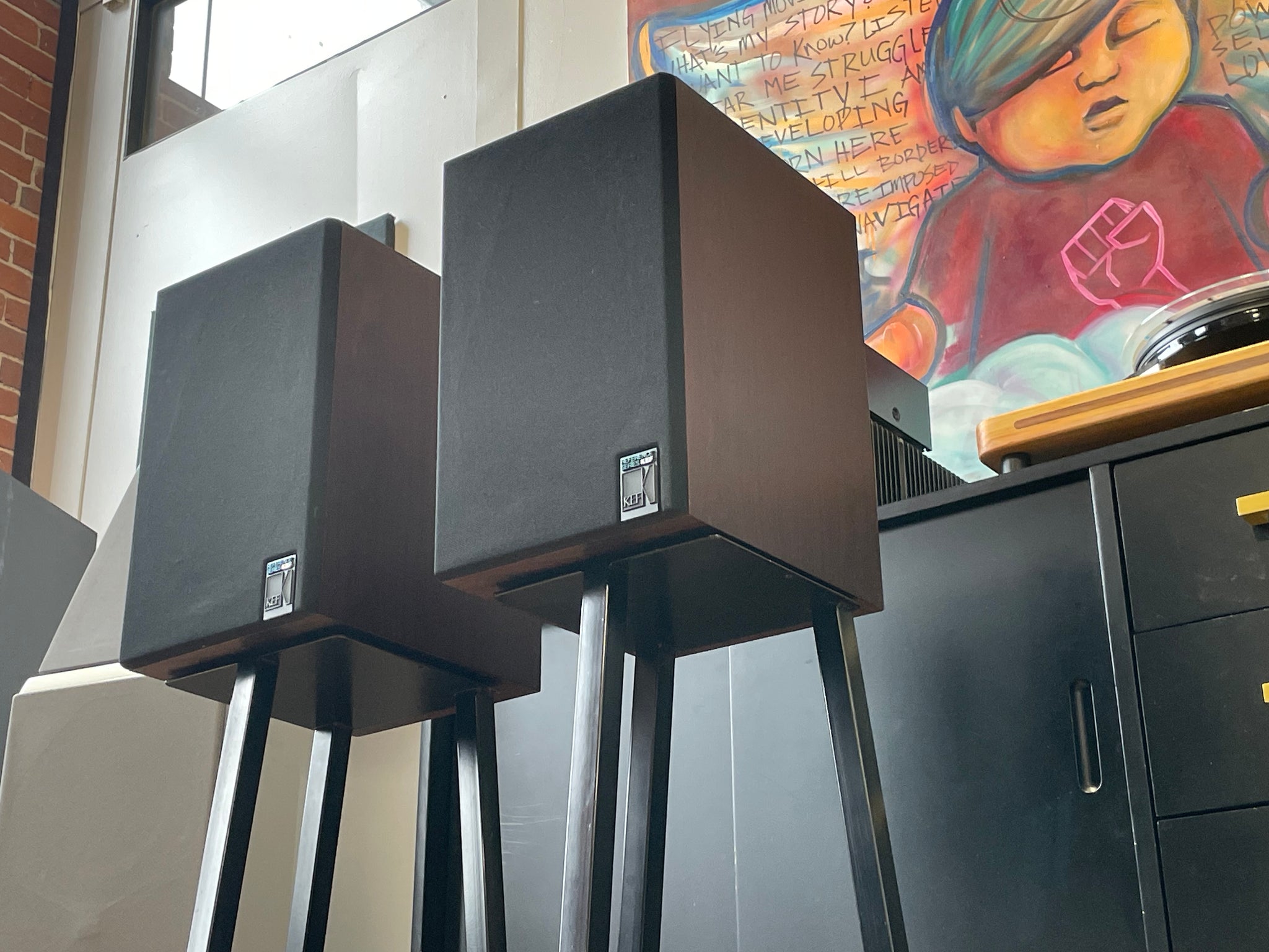 KEF Reference 102, Classic Bookshelf Monitor Excellence – Holt