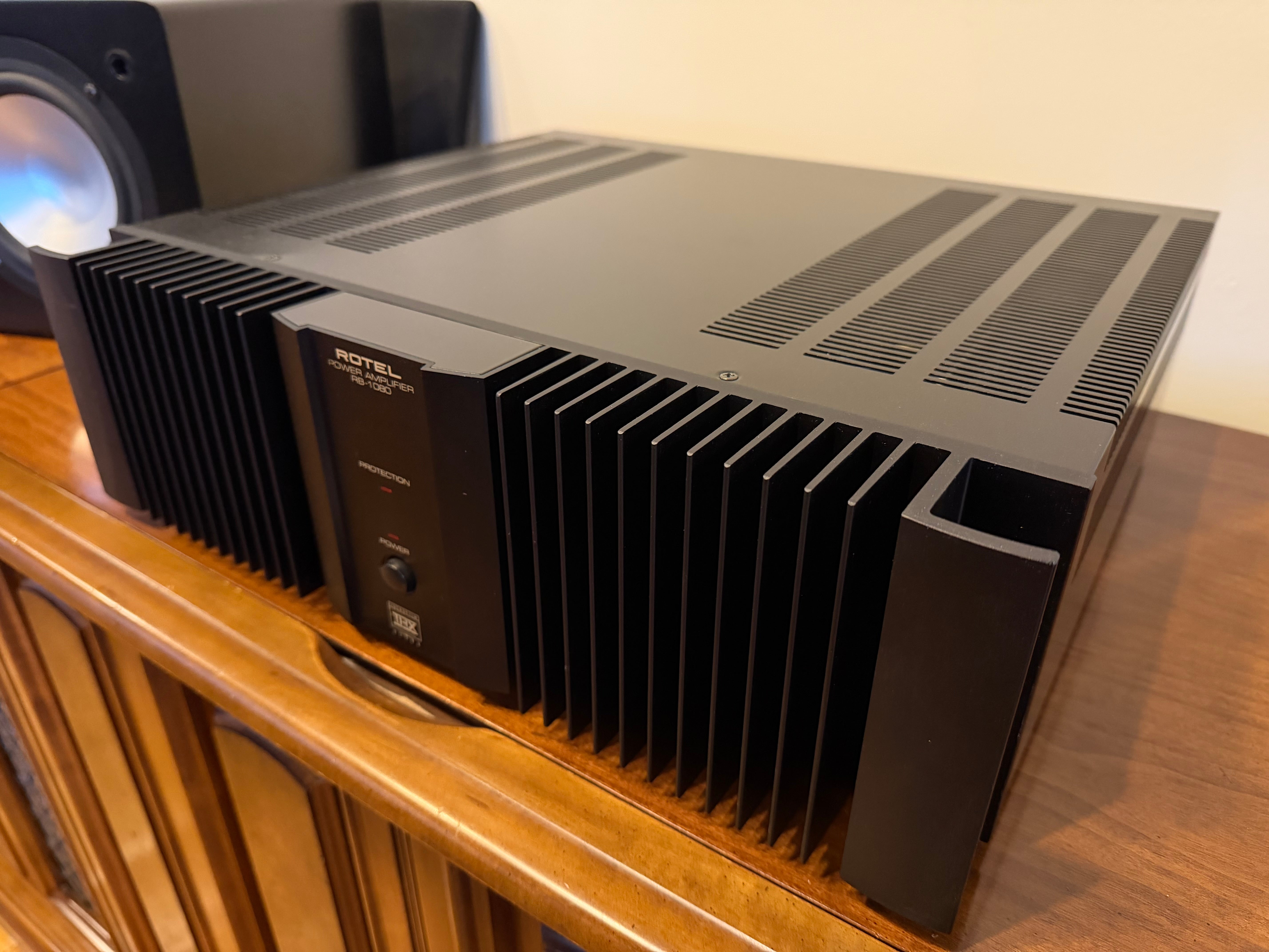 Rotel RB-1080 Power Amp, Excellent Power, 2 to Choose From! – Holt