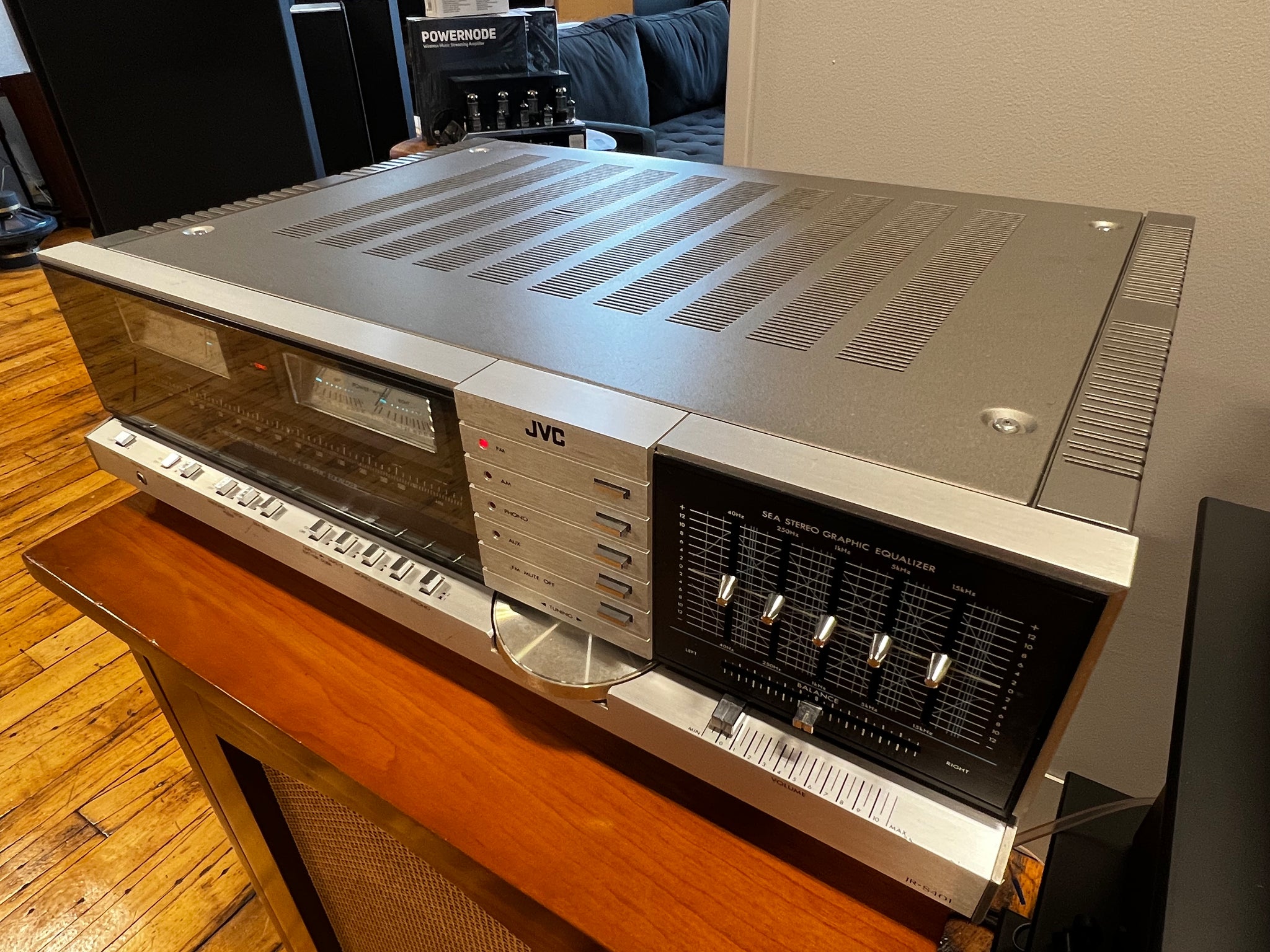 JVC JR-S401 Stereo Receiver, 