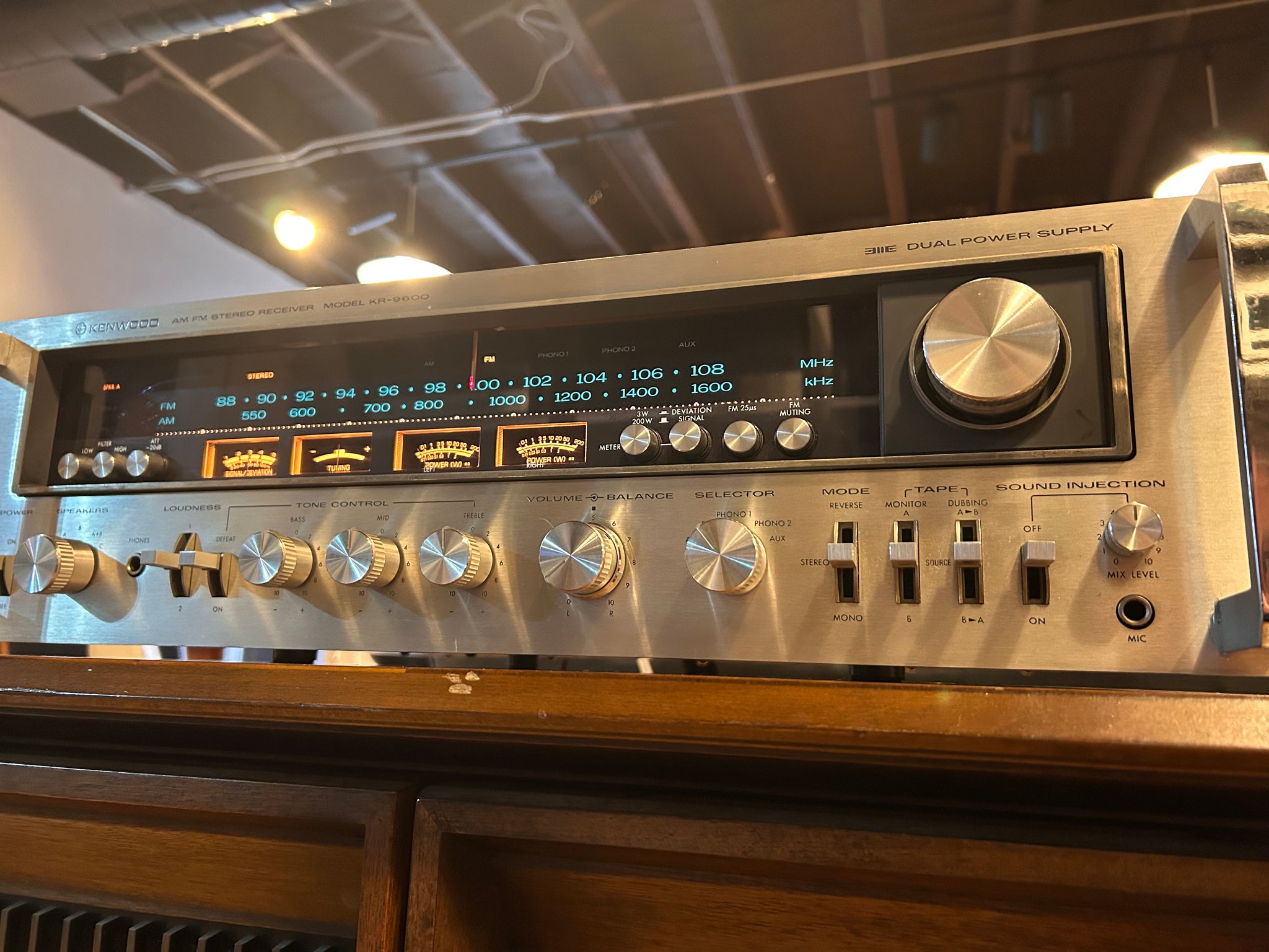 Kenwood KR 9600 Original Black Speaker Terminal w/ Spring. Parting Out