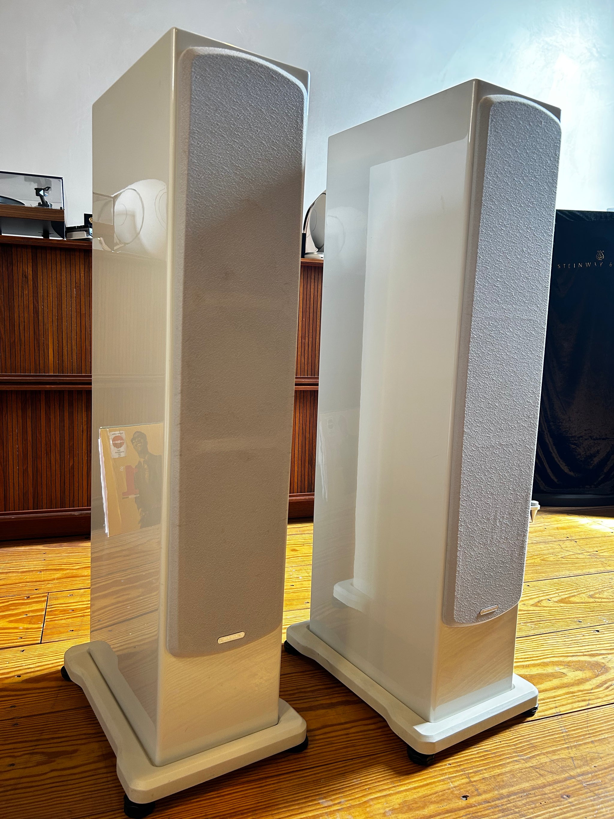 Monitor Audio Silver RX8, 