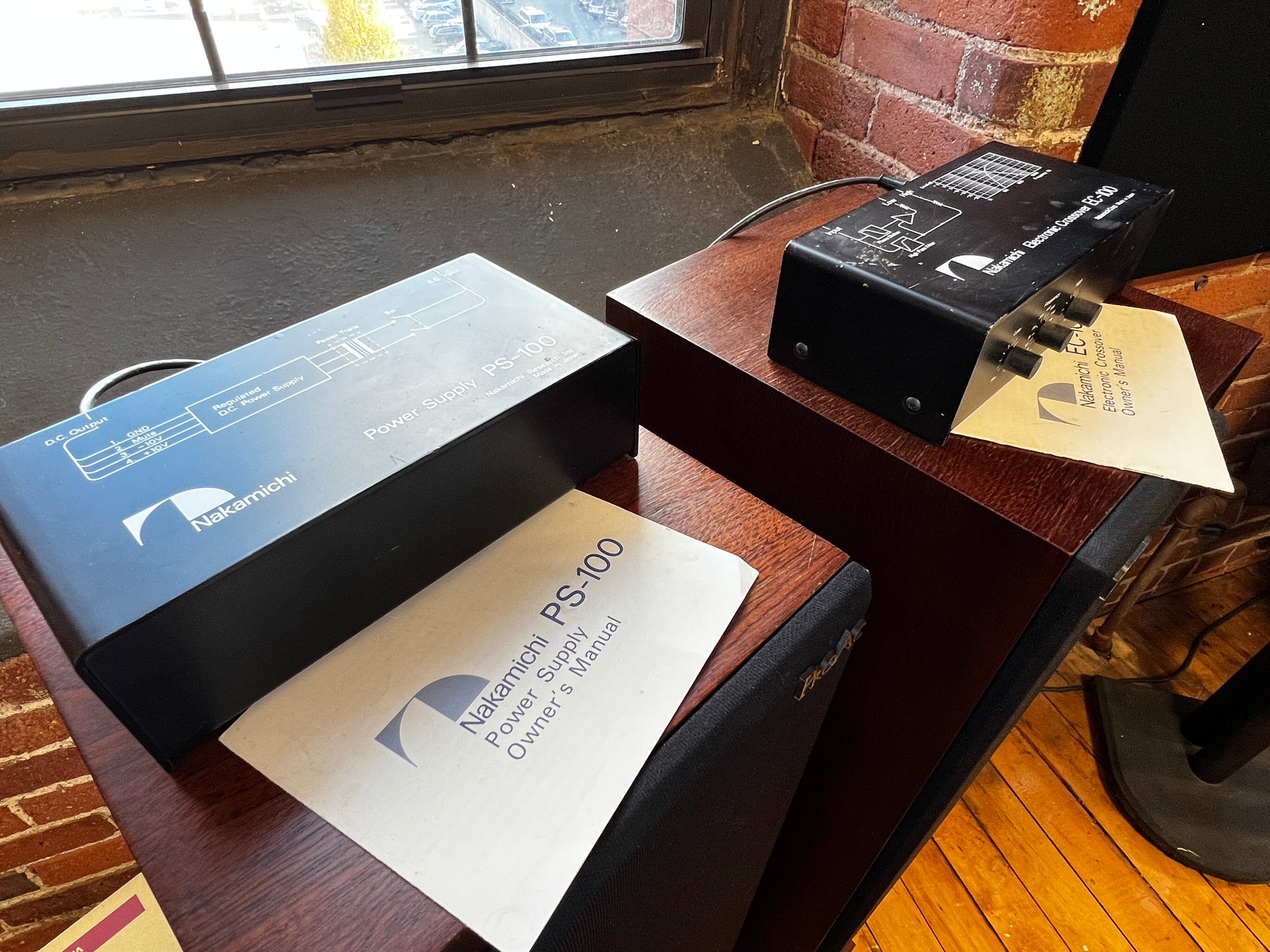 Nakamichi PS-100 パワーサプライ