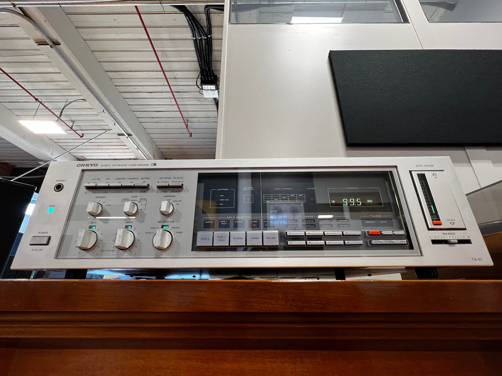 OnkyoTX-61Receiver06_2048x.jpg