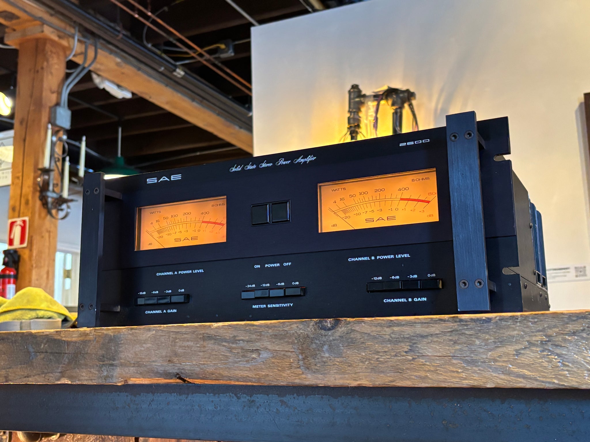 SAE 2600 Power Amplifier - Massive Meters and ALL The Power