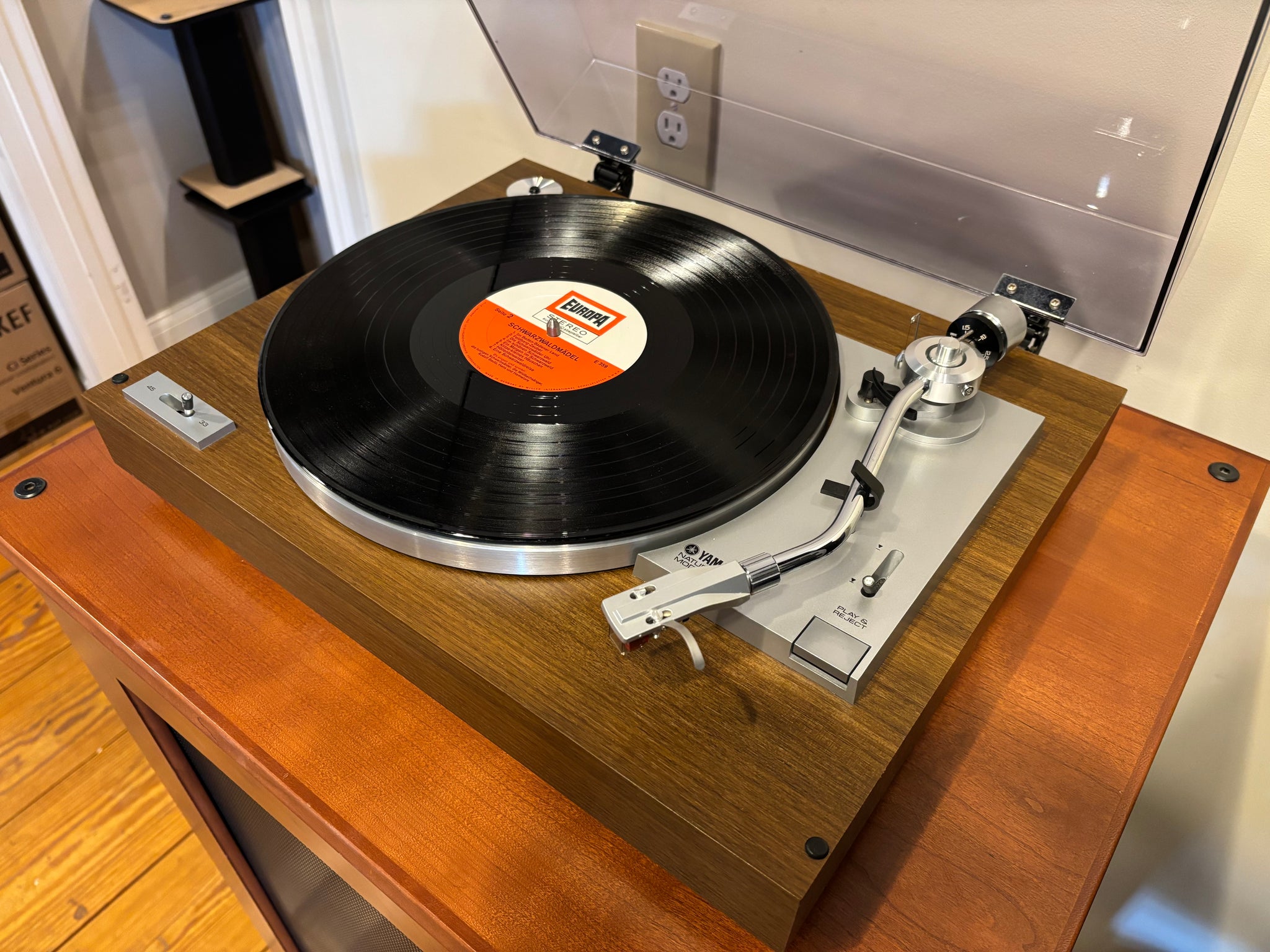 レコードプレーヤー　YAMAHA　ヤマハ　YP-211 60Hz仕様 YAMAHA YP-211の仕様 ヤマハ