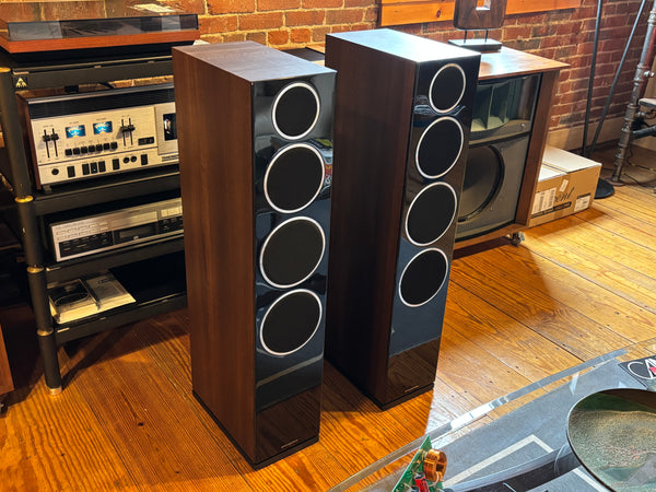 PhotoMay232025_33730PM_grande.