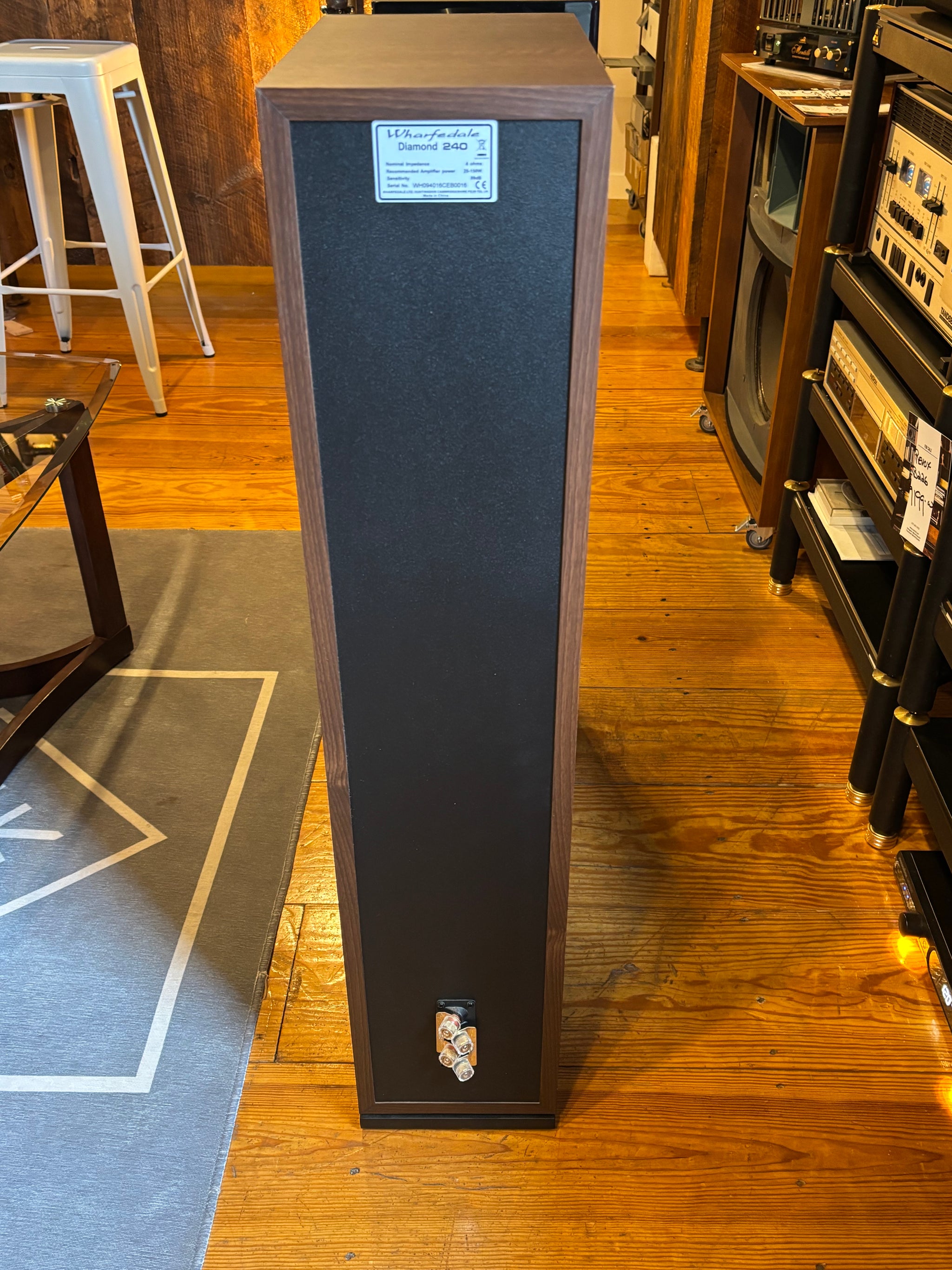 Wharfedale Diamond 240 Tower Speakers - Old Money Fabulous! – Holt