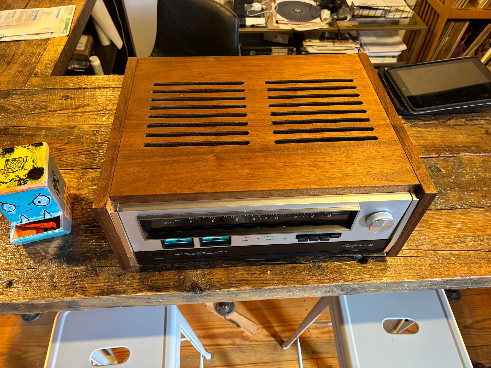 Accuphase T-100, Iconic FM Tuner – Holt Hill Audio