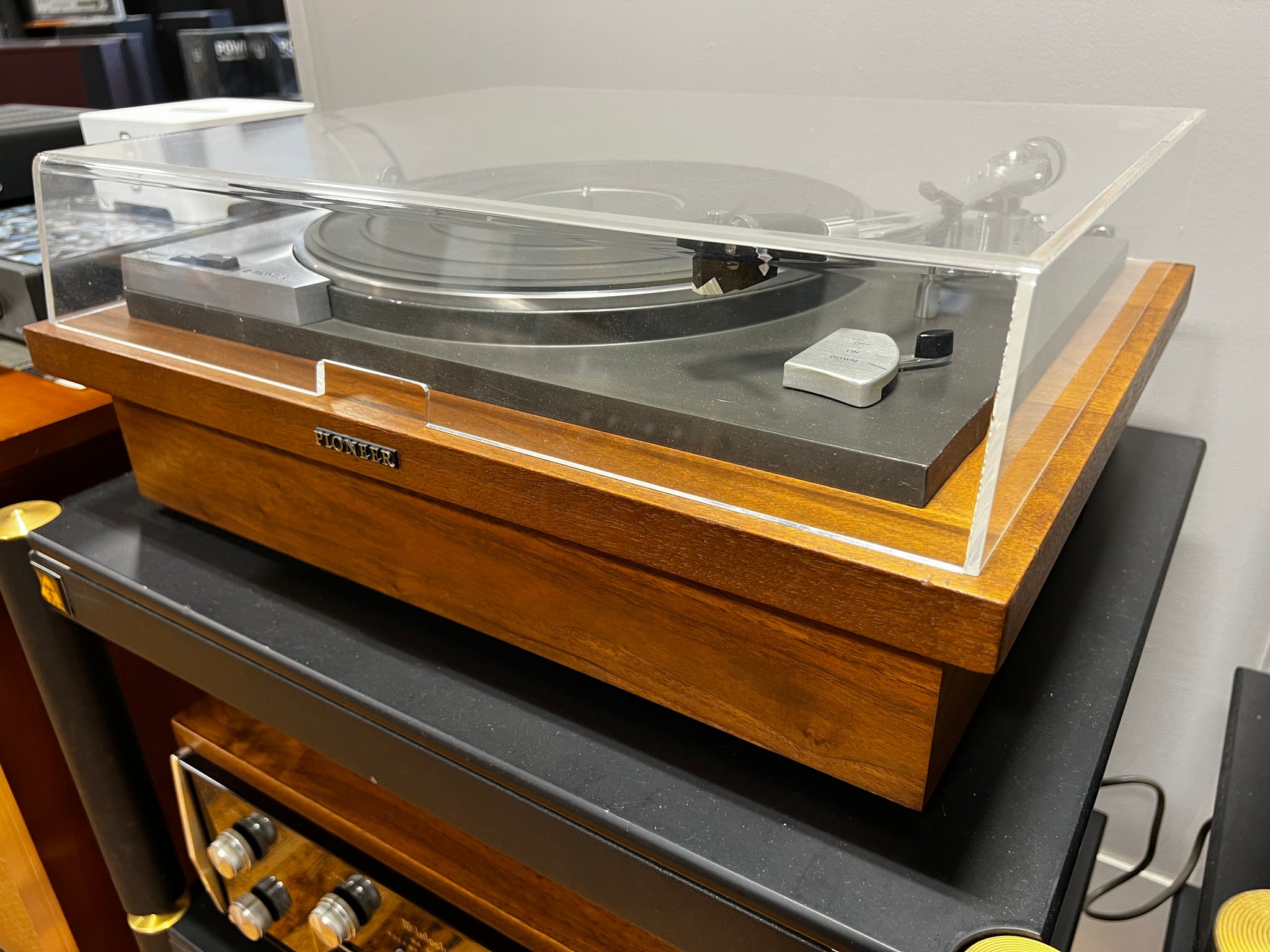 Pioneer PL-41 Turntable, Belt-Driven and Full-Manual – Holt Hill Audio