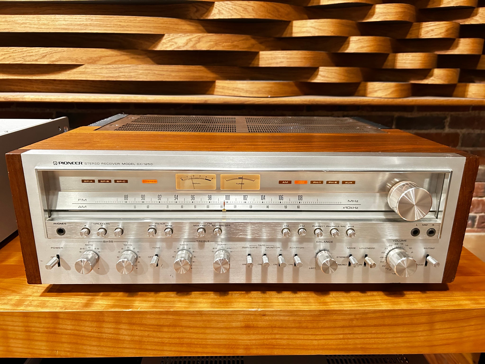 Pioneer SX-1250, A 1970s Monster Classic! - SOLD – Holt Hill Audio