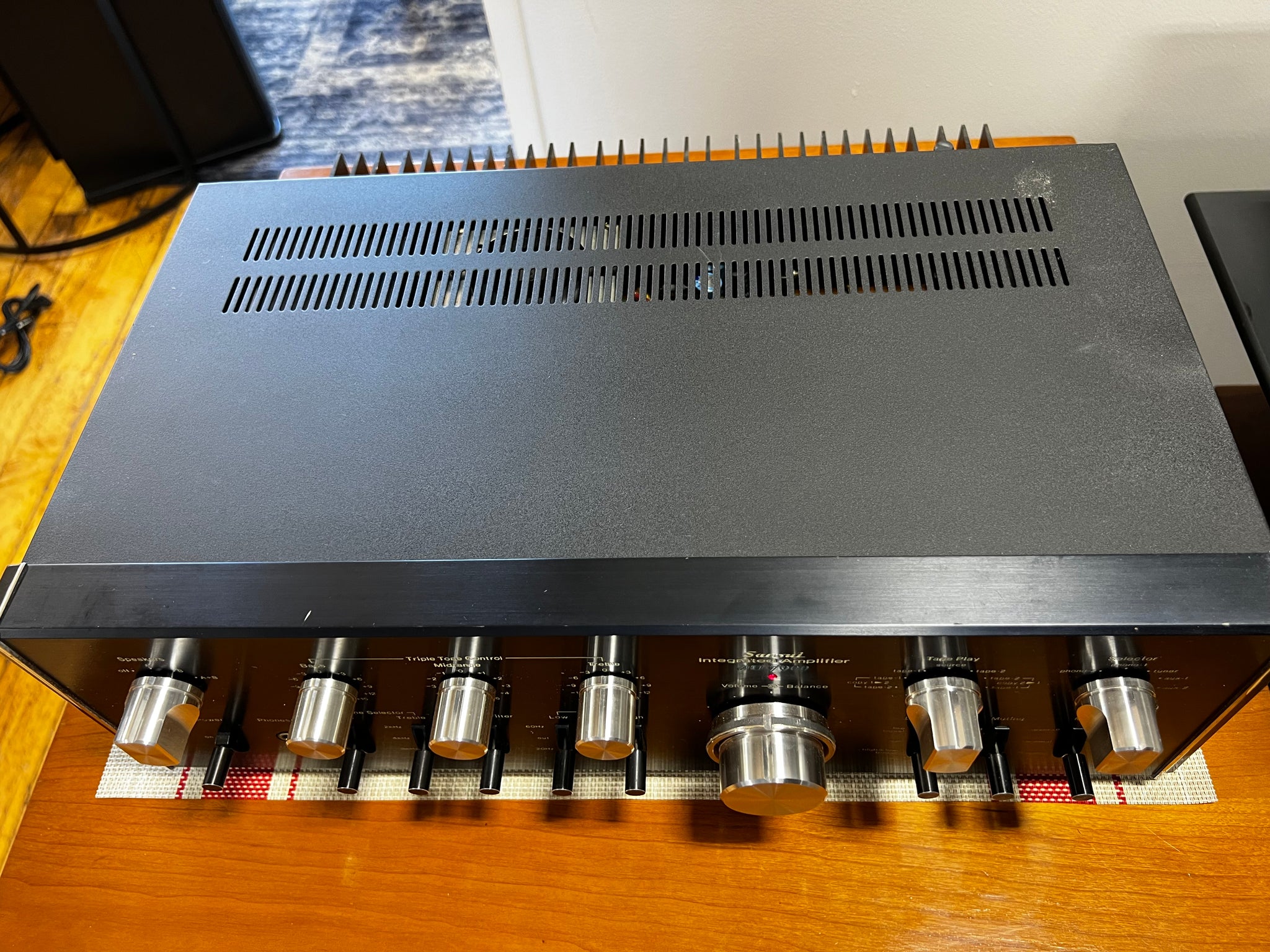 Manopole Basse, Midrange, Alte Per Amplificatore SANSUI AU-7900 – Originali Giappone – Usate