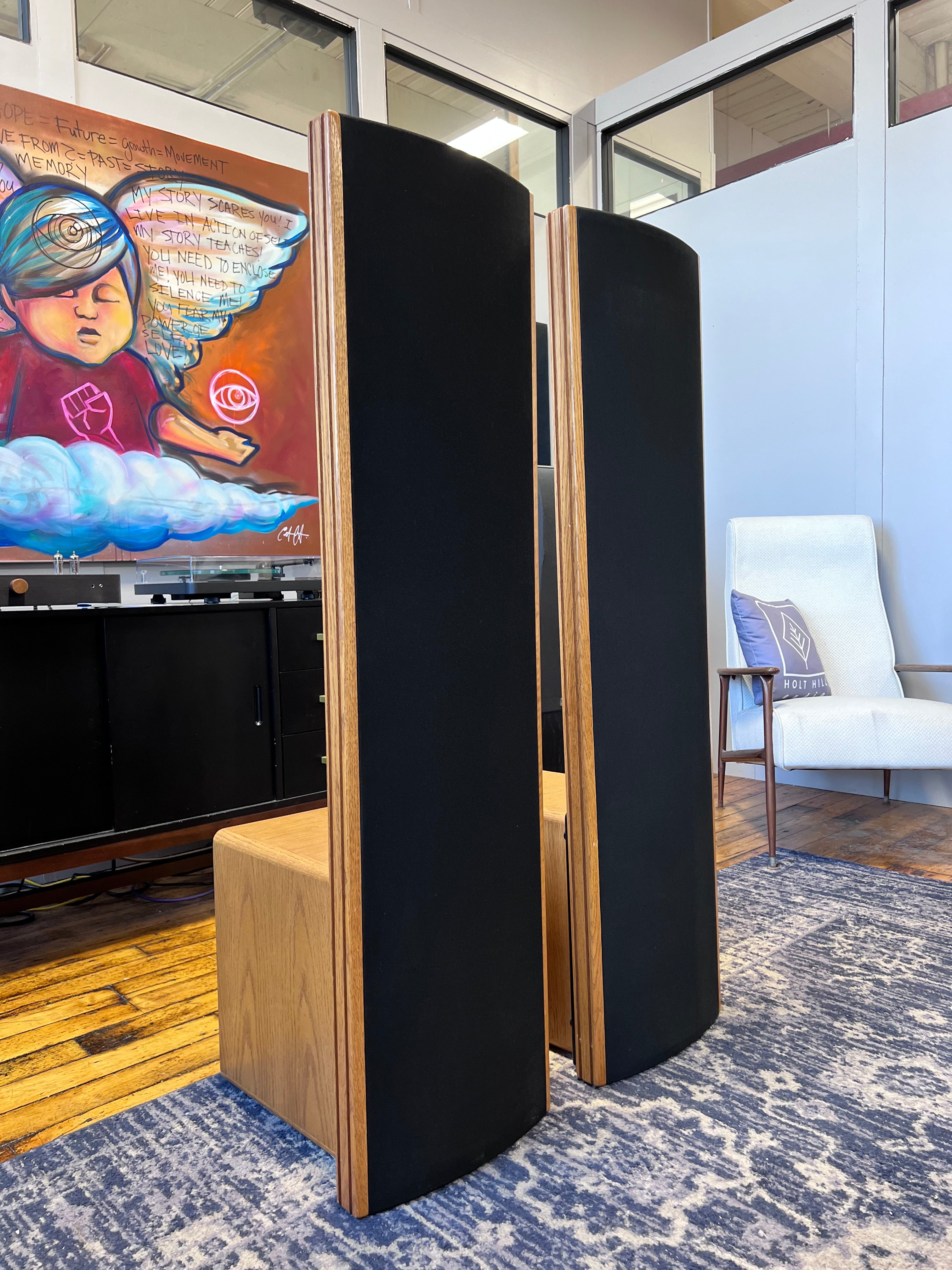 Sound Lab Quantum Hybrid-Electrostatic Speakers – Holt Hill Audio