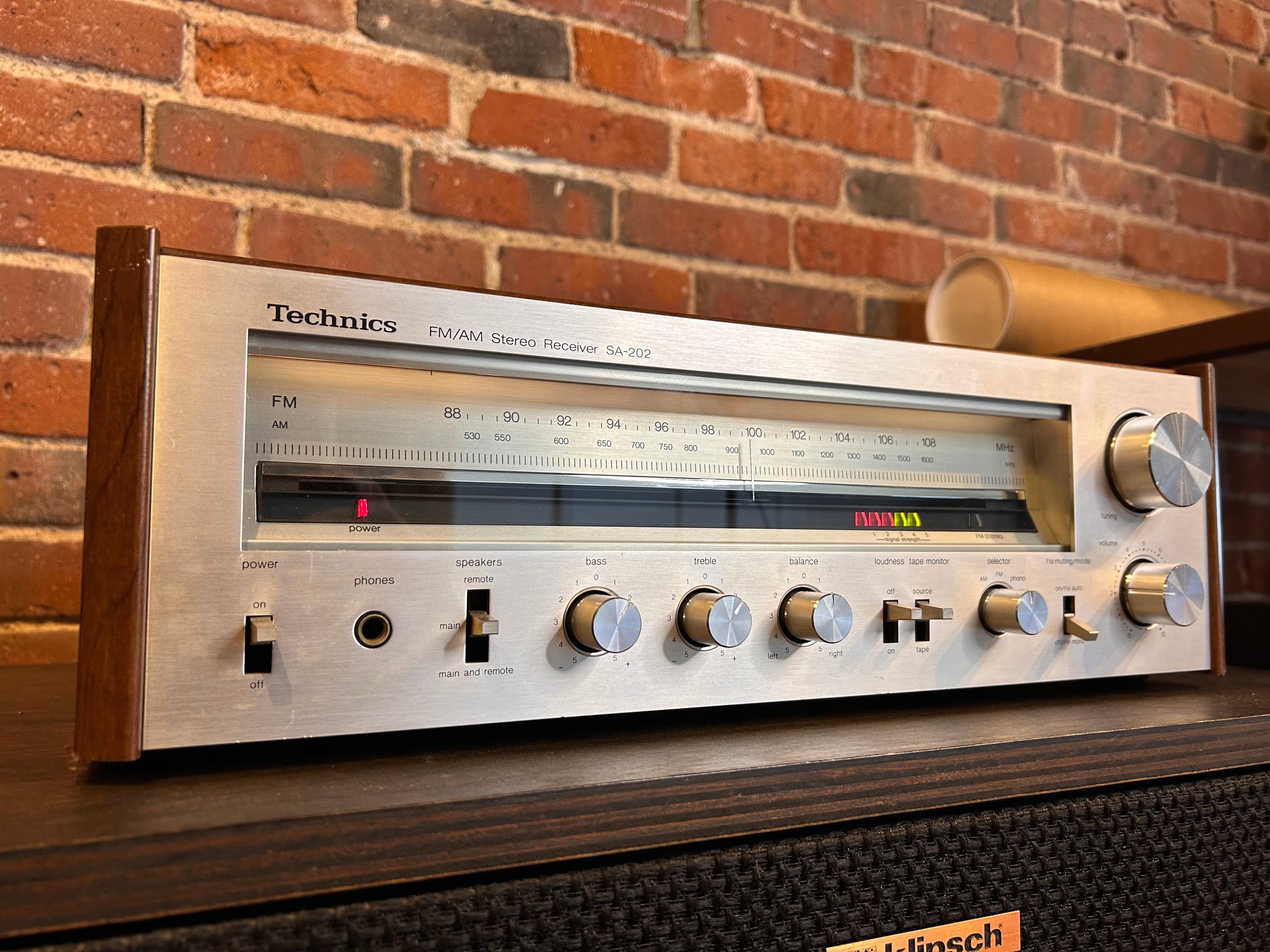 Technics SA-202 Vintage Receiver - SOLD – Holt Hill Audio