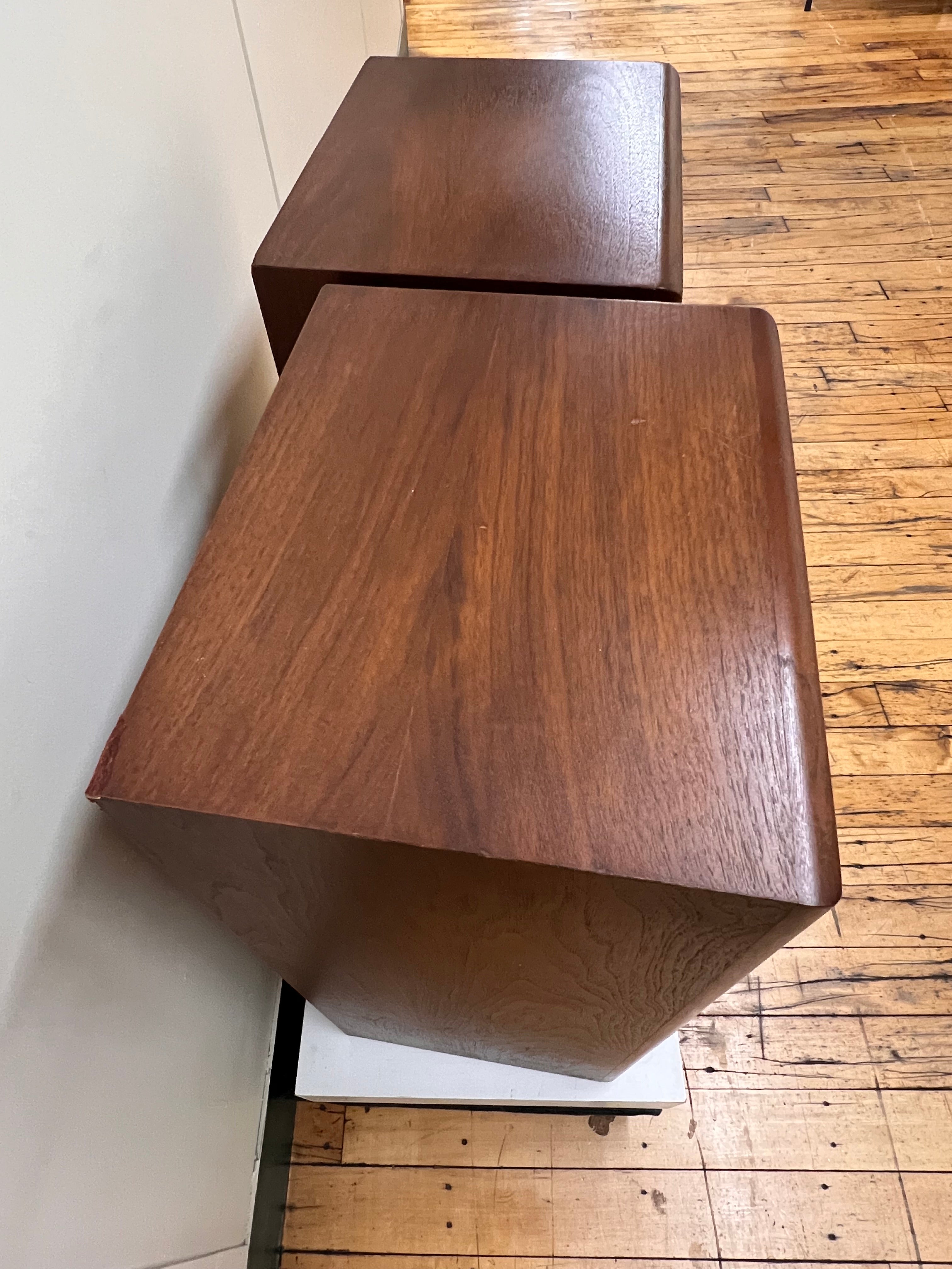 The "New" Advent Loudspeaker, Bullnose Cabinets, Real Walnut