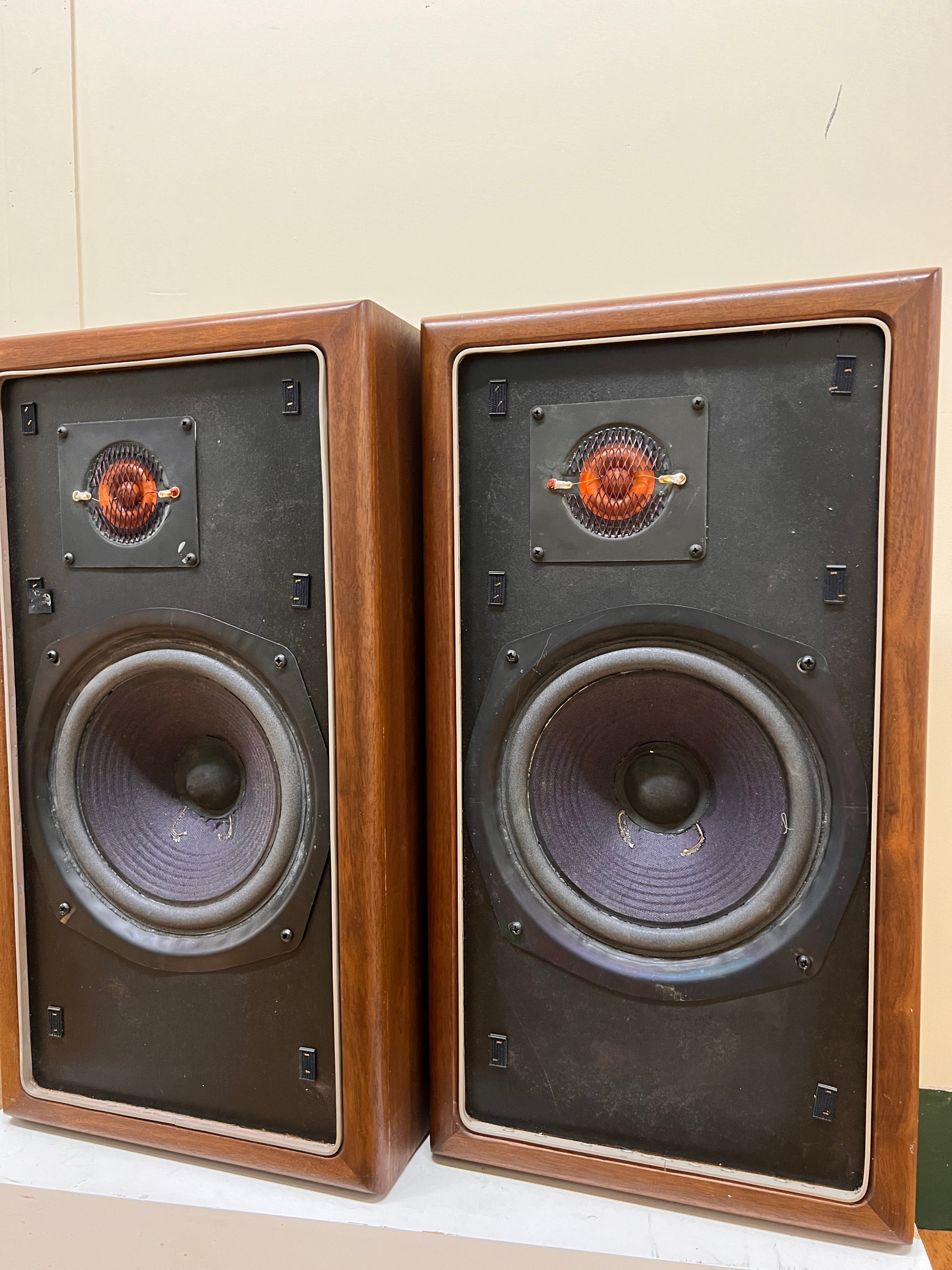 The "New" Advent Loudspeaker, Bullnose Cabinets, Real Walnut