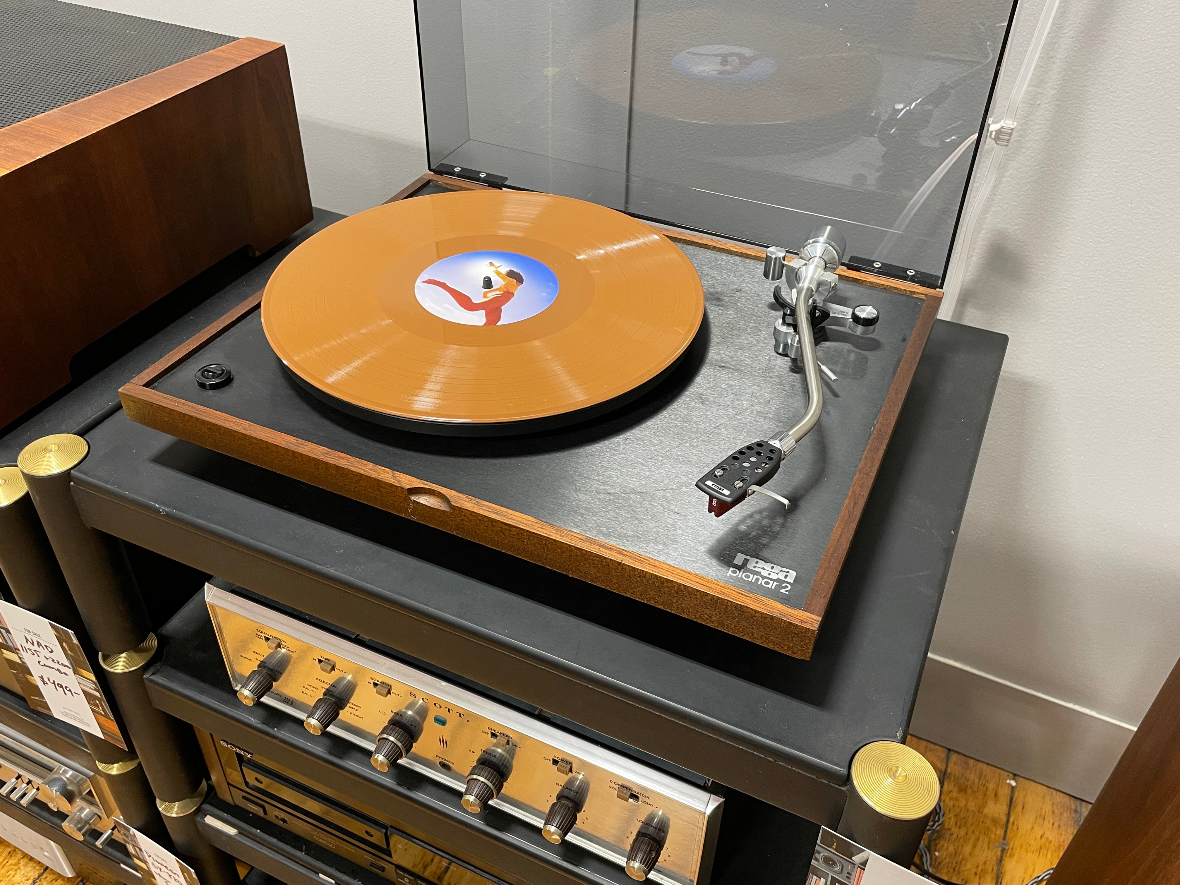 Rega Planar 2 西日本 60Hz ターンテーブル 美品 Rega Planar 2 西日本 60Hz ターンテーブル 美品