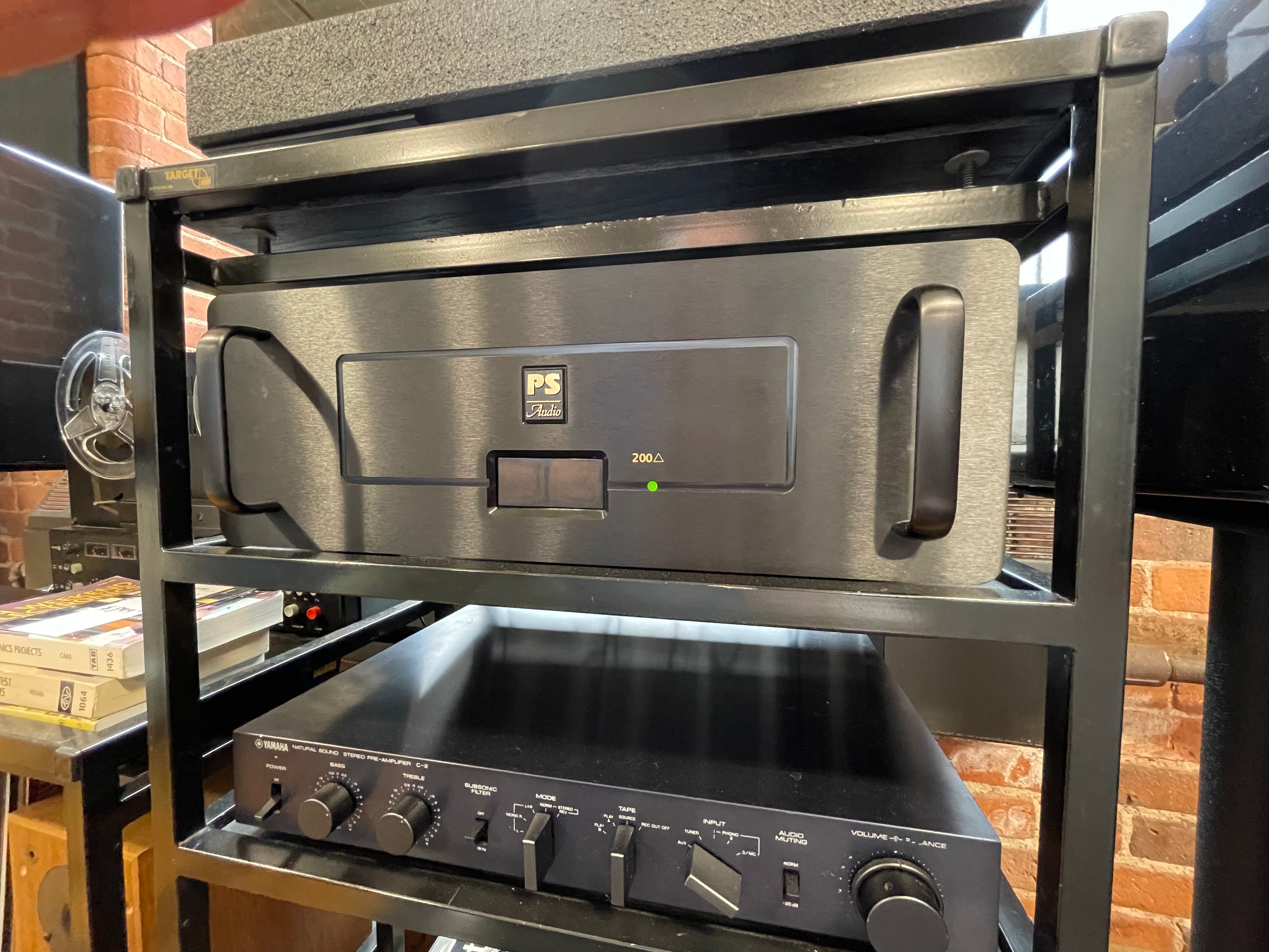 PS Audio, 200 Delta Power Amp - Delivers The Goods! - SOLD – Holt Hill ...