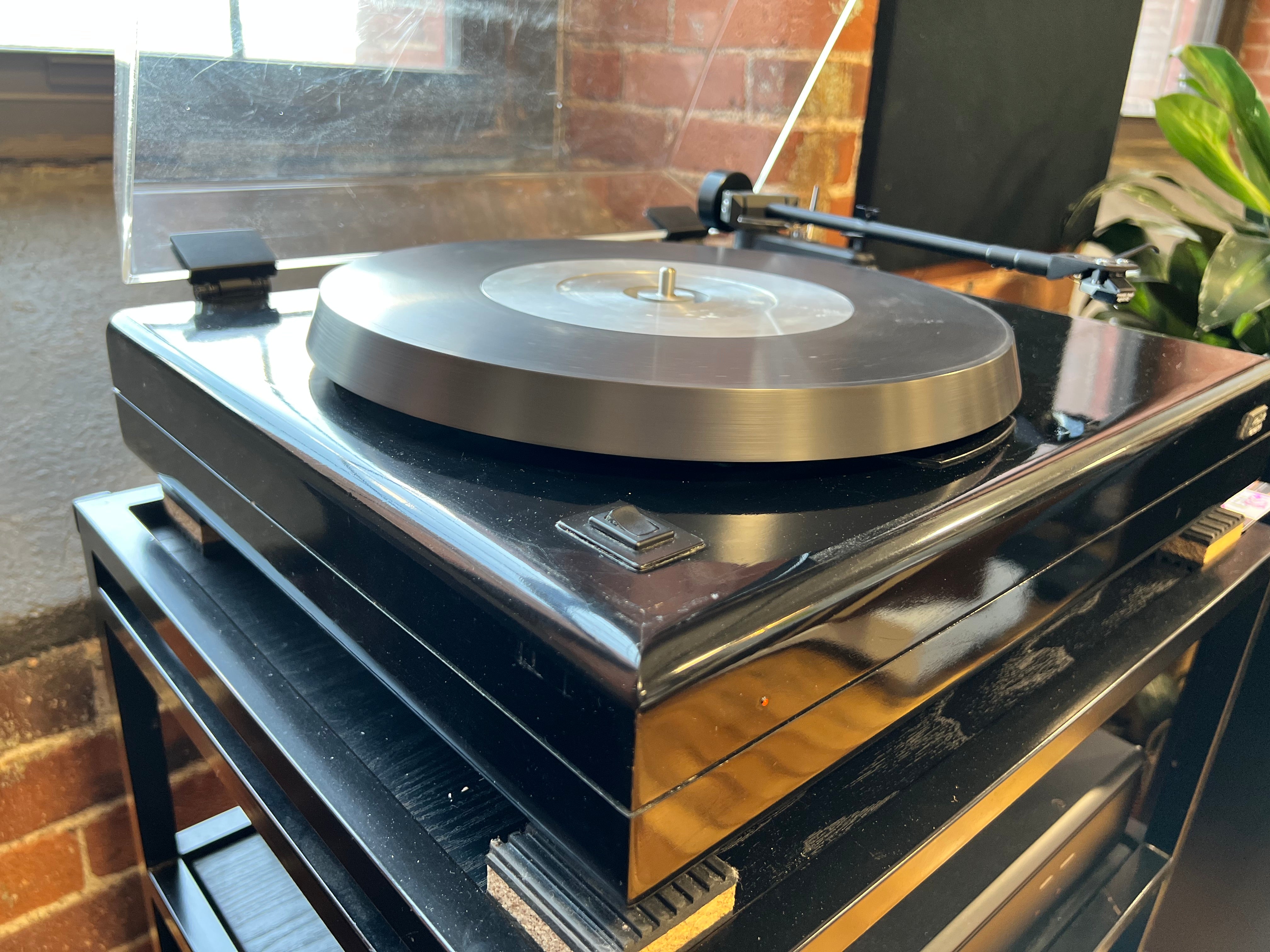 Acoustic Research ES-1 Turntable, New Music Hall Spirit Cart, Linn Basik+ Arm - SOLD