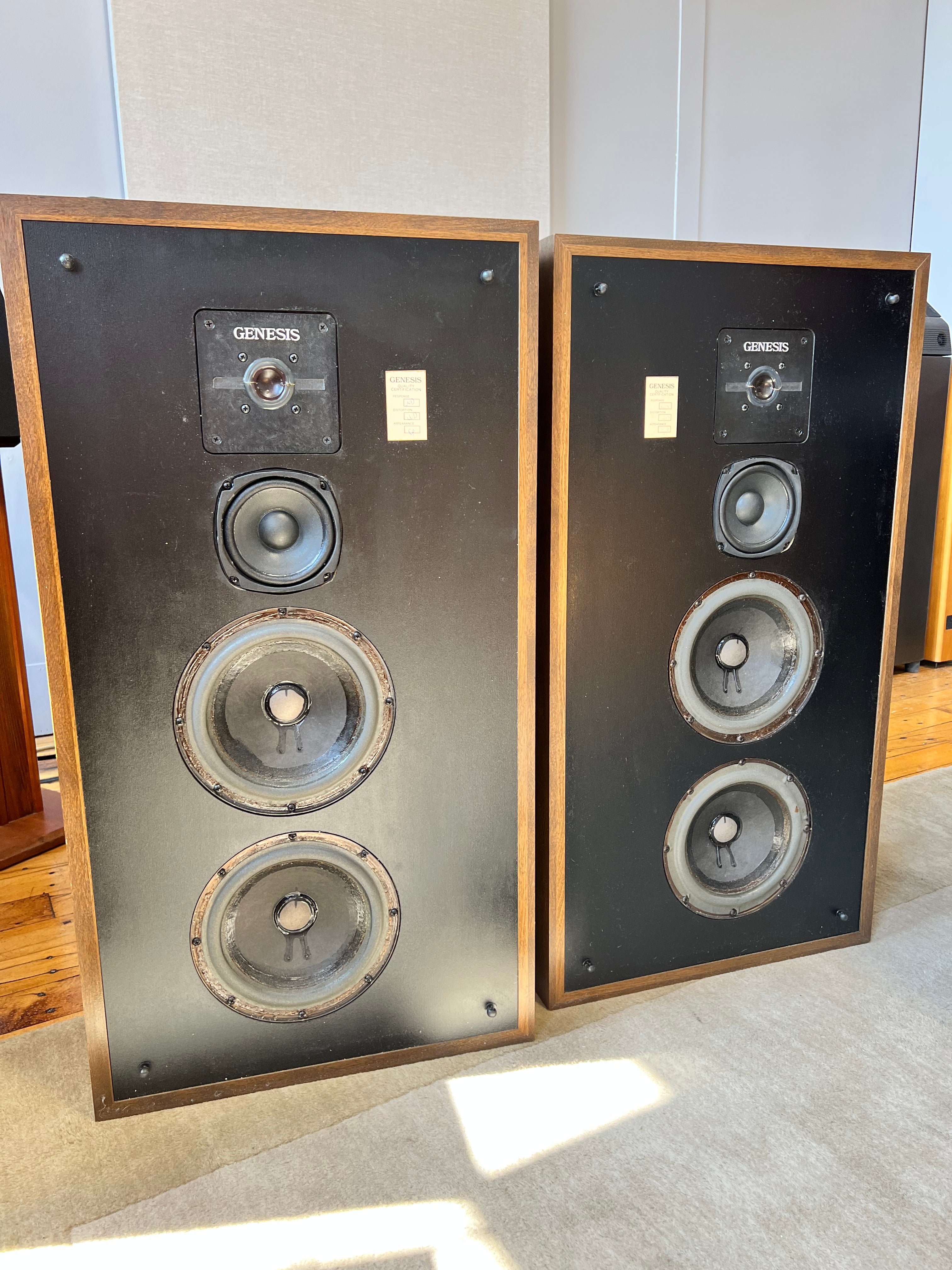 Genesis Model 320 Floorstanding Loudspeakers - SOLD