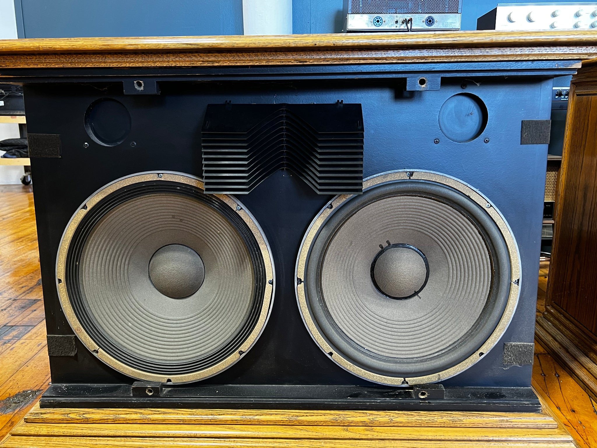 JBL C60 (S7R) JBL C60 (S7R)