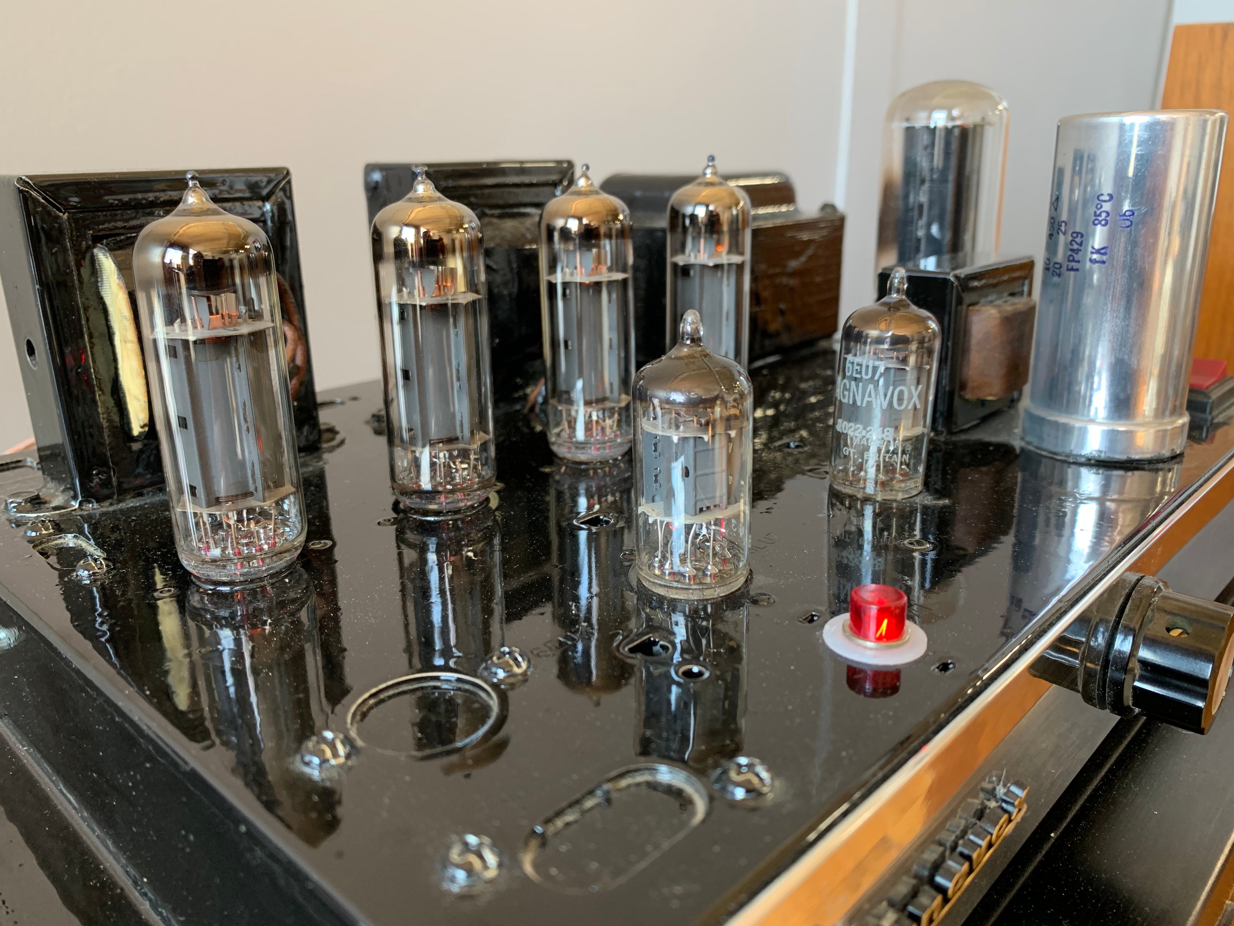 Magnavox 9304-10 Tube Integrated Amplifier - SOLD