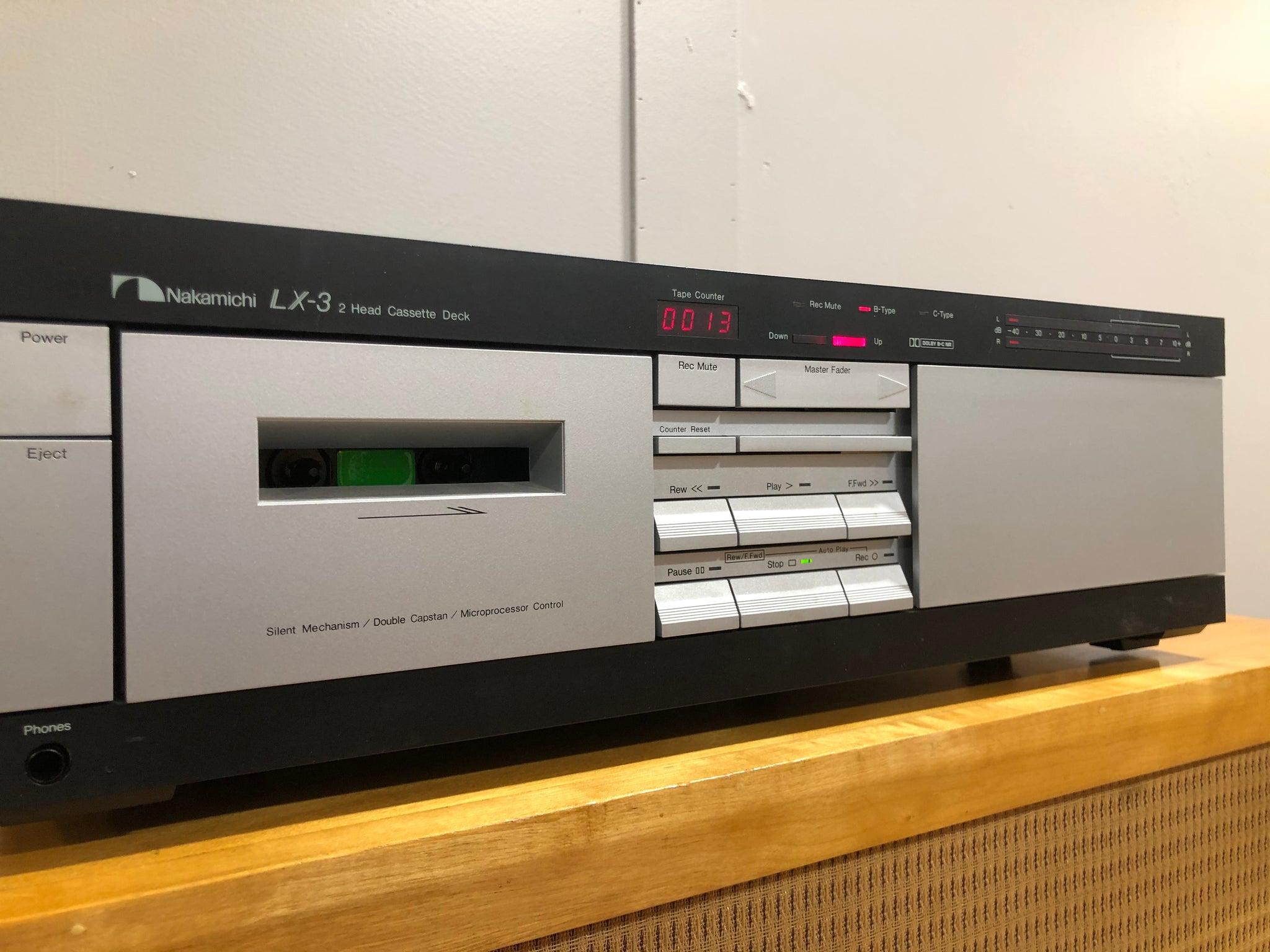 NakamichiLX-3Cassette03_2048x.