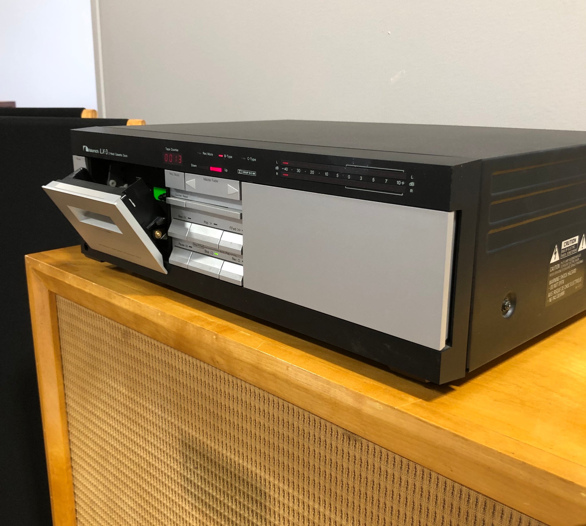 Nakamichi LX-3 2-Head Cassette Player - SOLD – Holt Hill Audio
