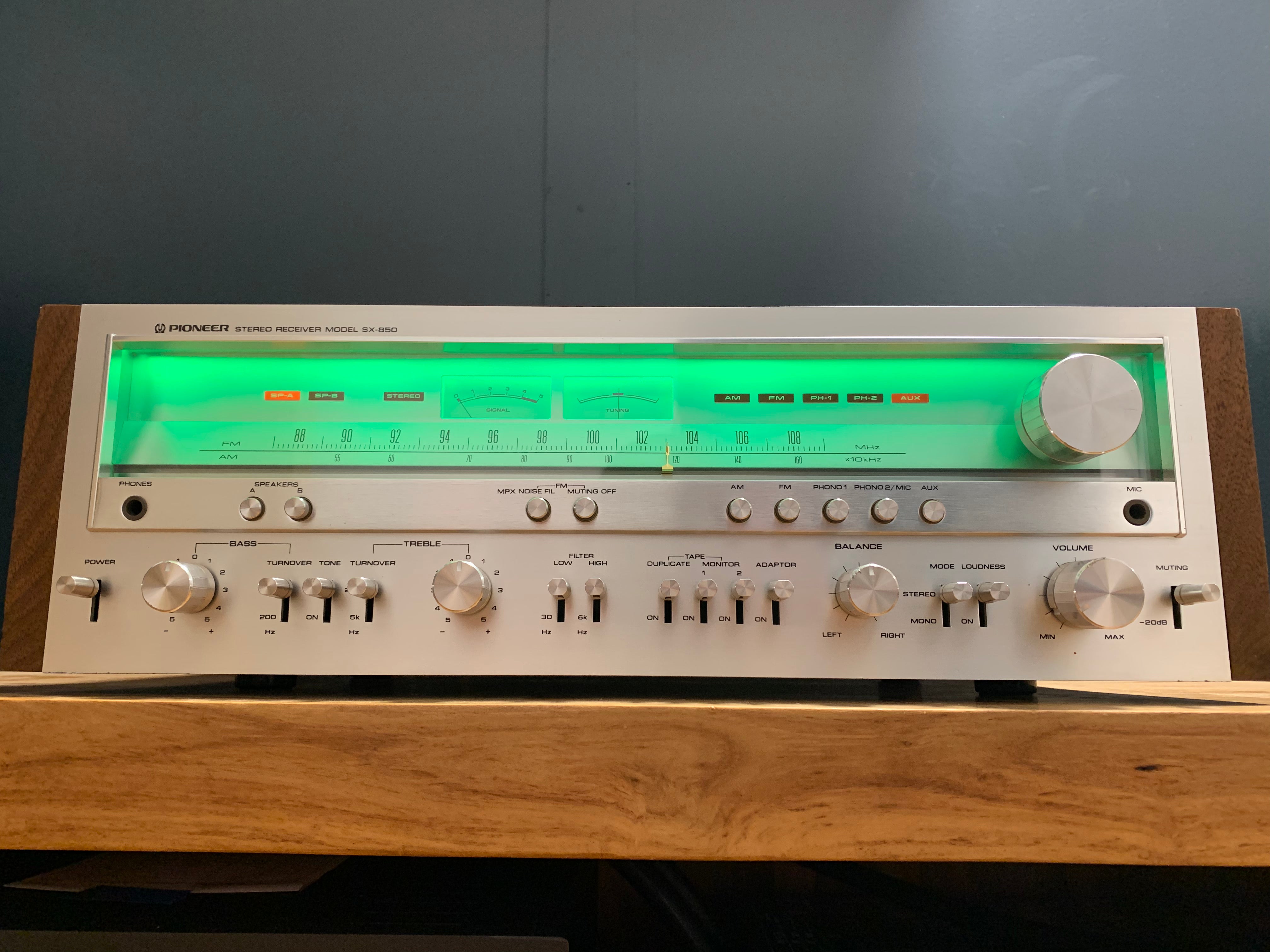 Pioneer SX-850 Receiver, Green LED Conversion - SOLD