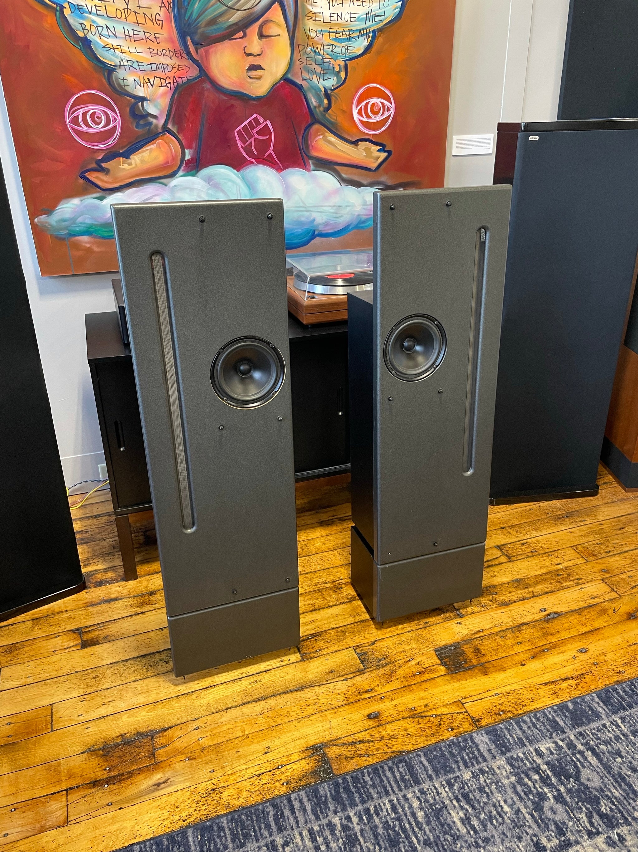Apogee Acoustics Centaur 