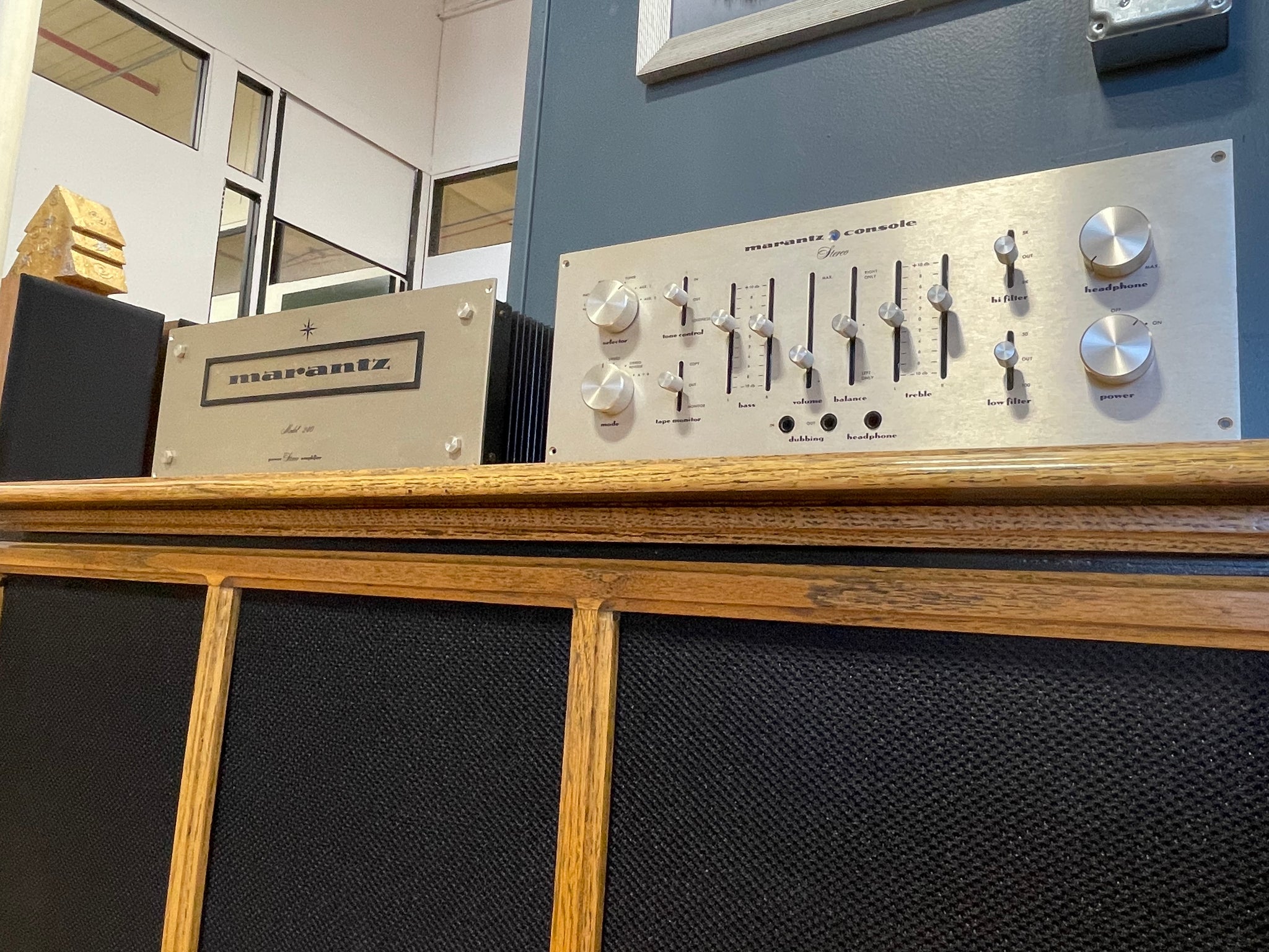 Marantz Stereo 240 & Stereo Console 33 Power/Preamp Pair