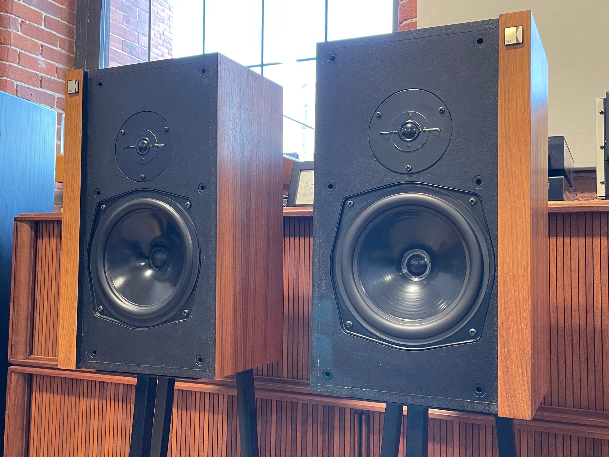 KEF Corelli - 