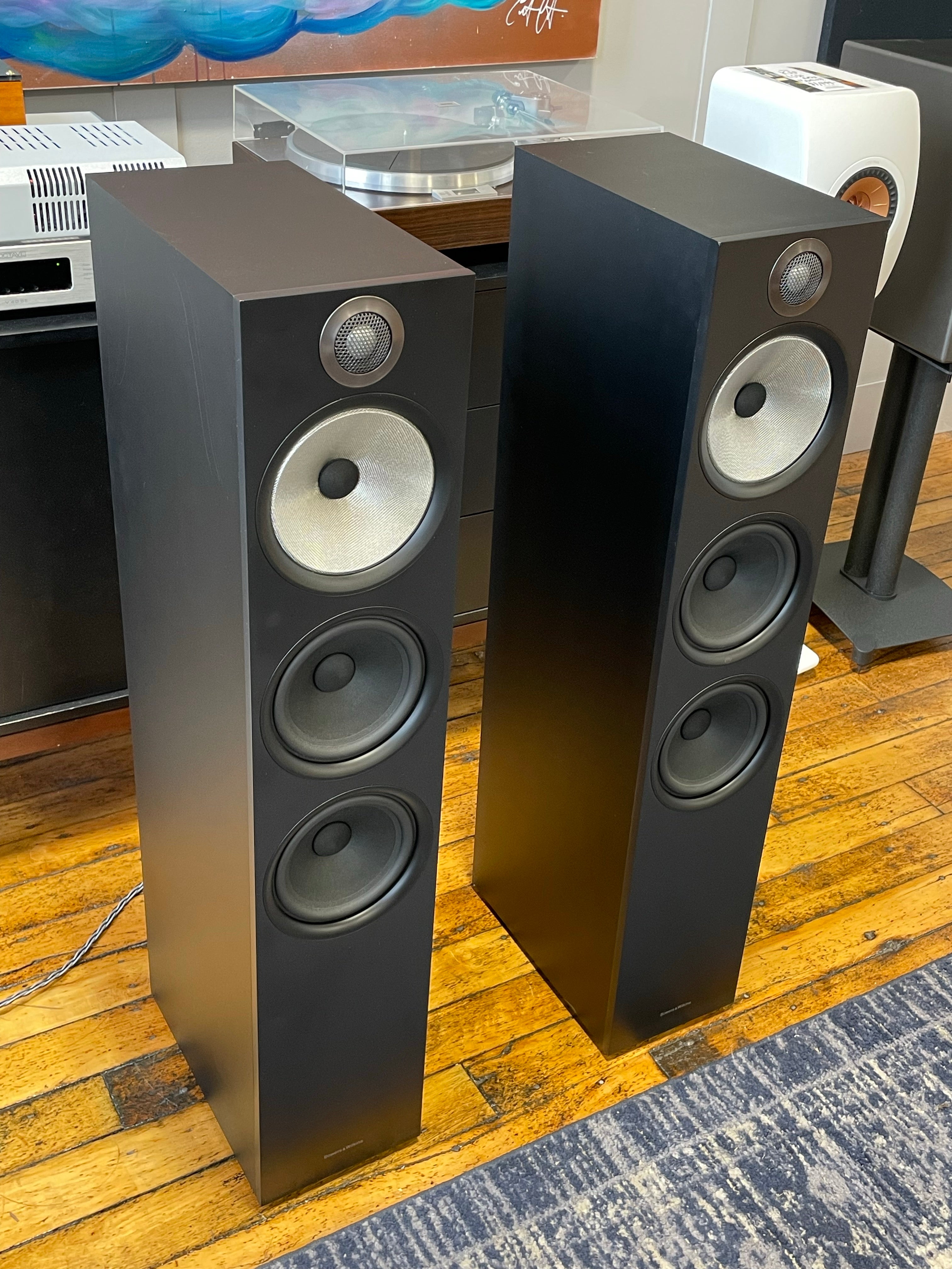 B&W 603 Tower Speakers - SOLD