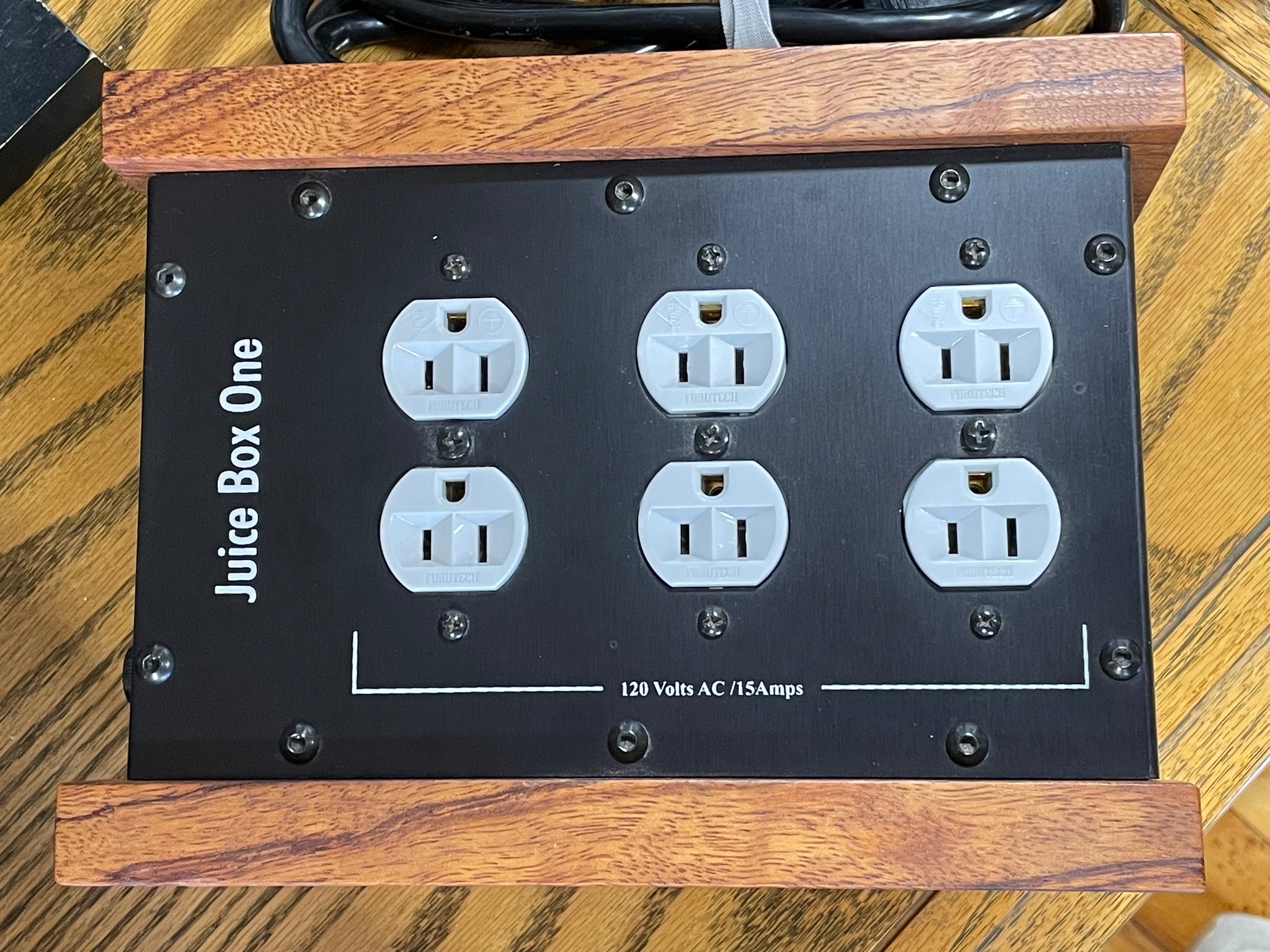 割引発見 Box Juice Audio, Circle Silver ONE Audio Hill Holt – SOLD - ミュージック