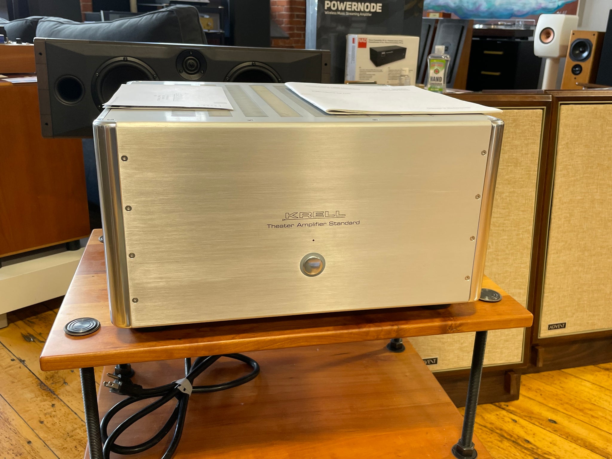 Krell Theater Amplifier Standard, 5 Channel Amplifier - SOLD