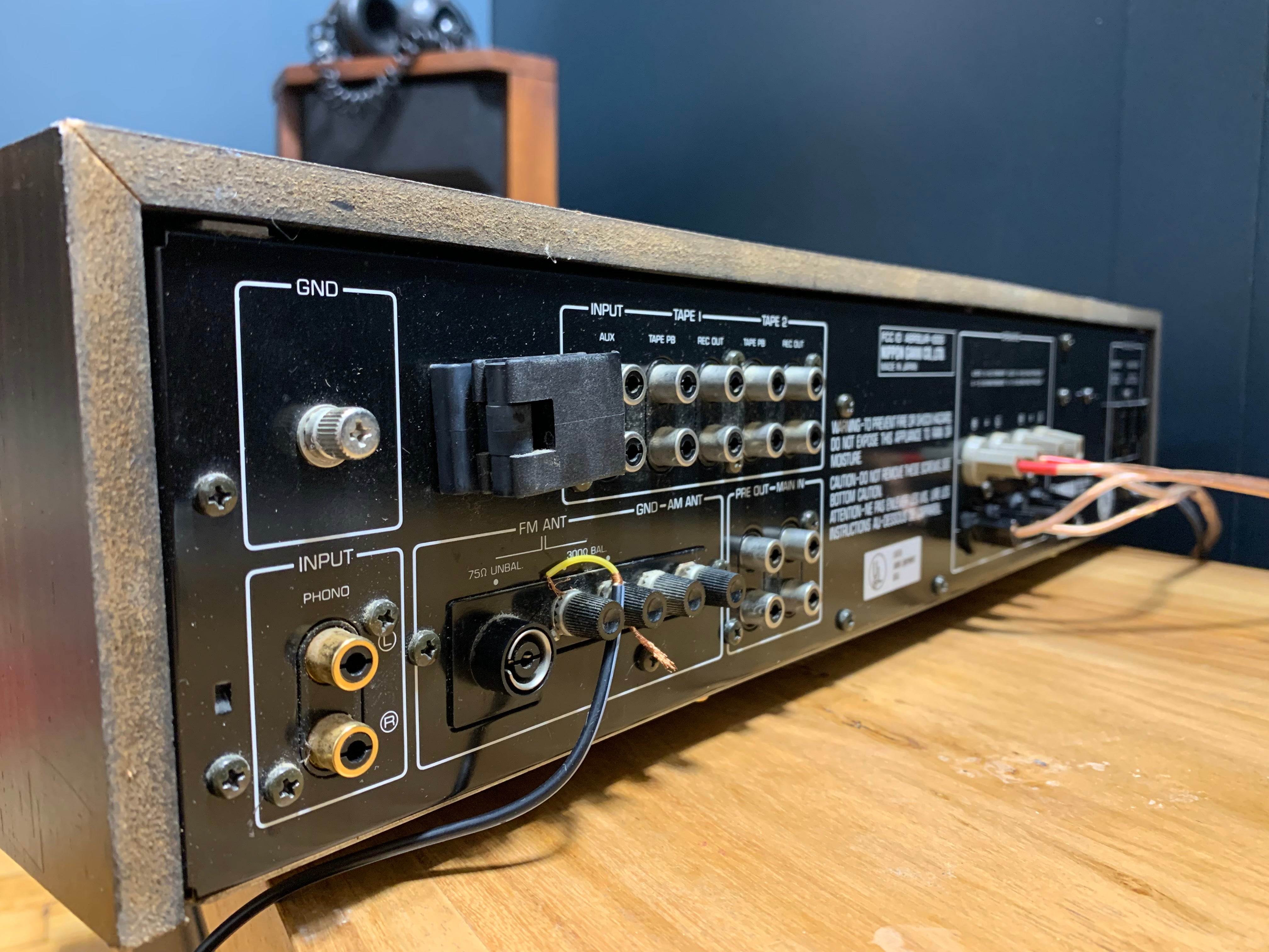 Yamaha R-1000 Stereo Receiver - SOLD