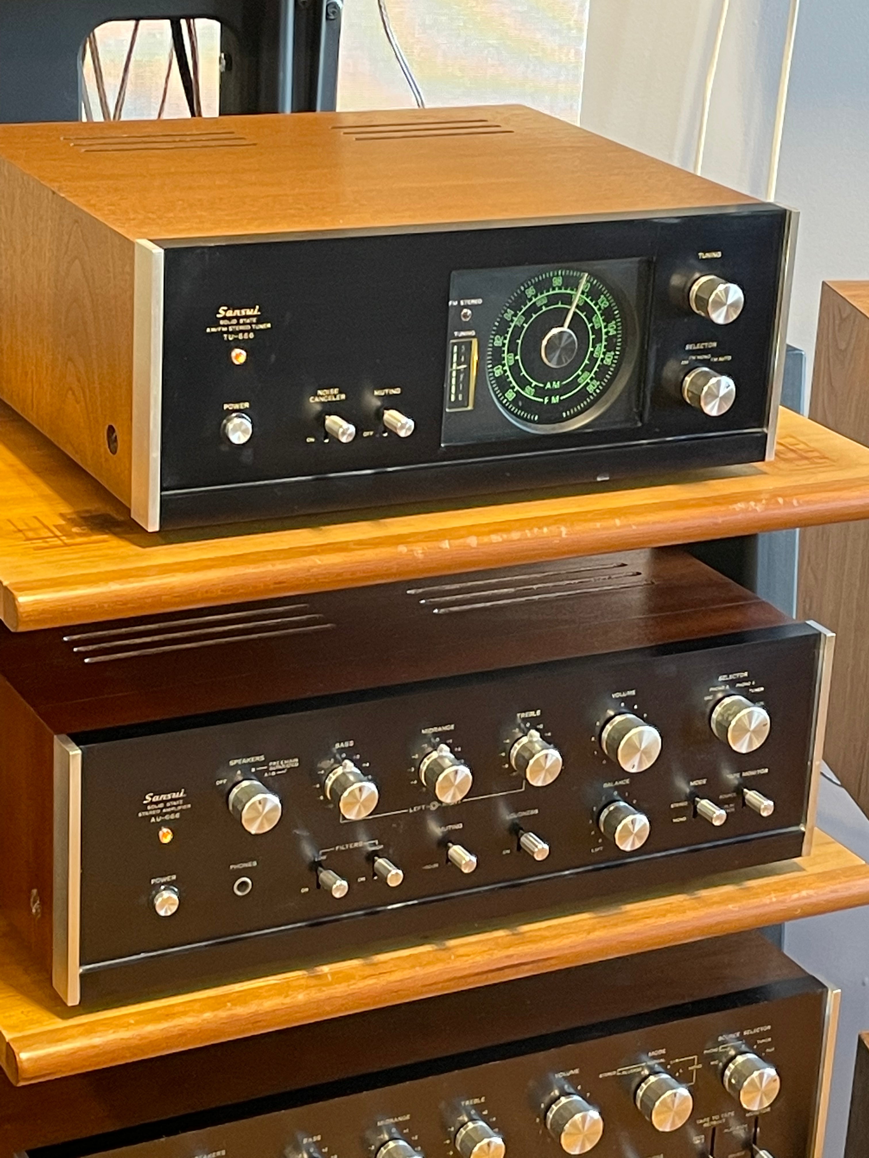中古】 SANSUI 山水 サンスイ TU-666 FM AMチューナー 中古】 SANSUI 山水 サンスイ TU-666 FM AMチューナー